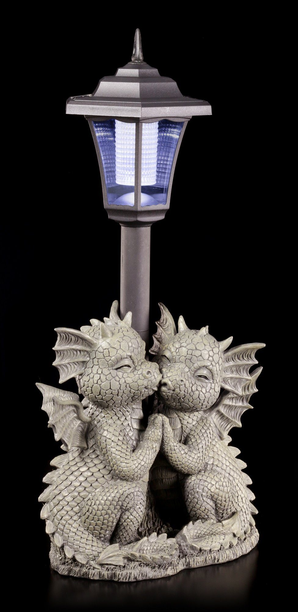 Figuren Shop GmbH Gartenfigur Drachen Gartenfigur mit Solar Lampe - Loving Dragons - Fantasy Garten