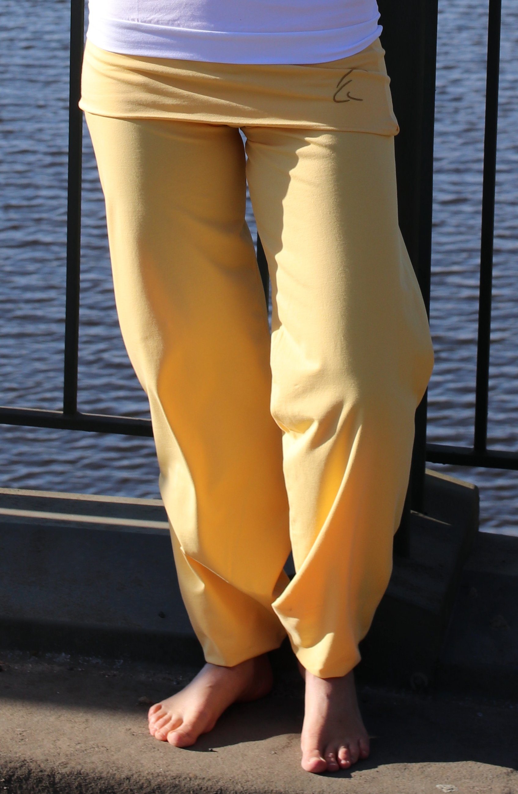 ESPARTO Yogahose Yogahose Sooraj - das Original in Bio-Baumwolle mit elastischem Bund