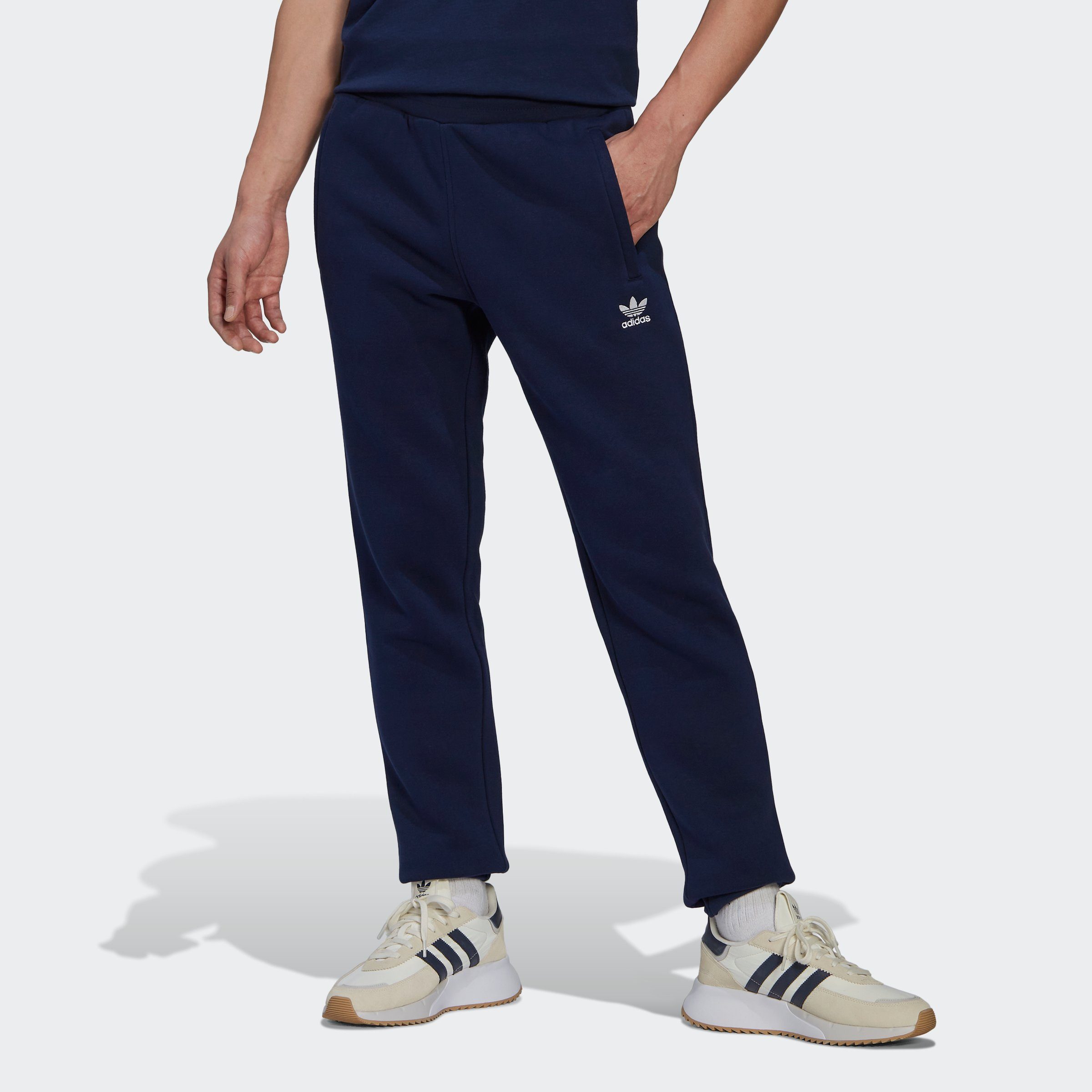 Adidas originals trefoil joggers 2025