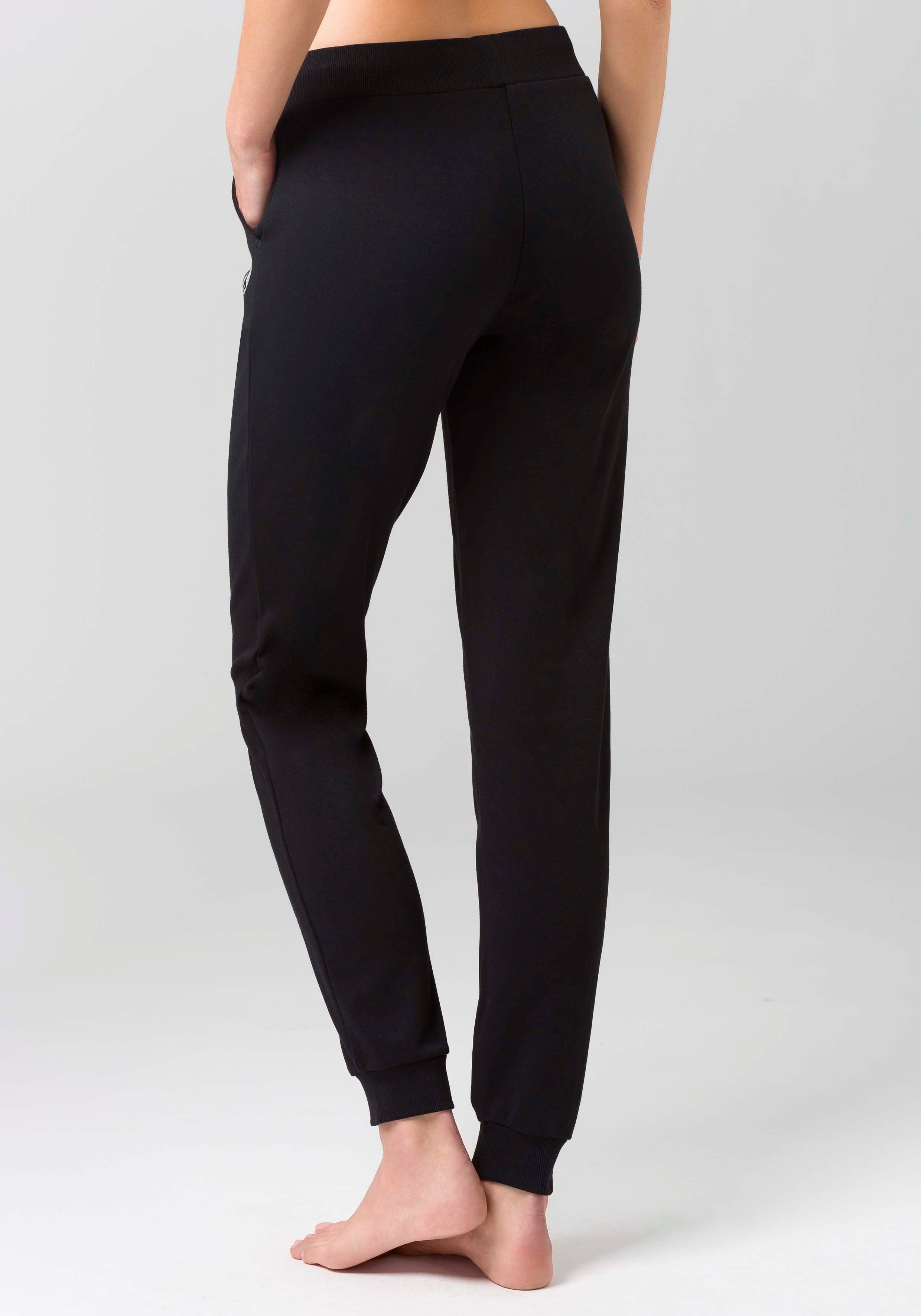 LASCANA ACTIVE Jogginghose in schmaler Form mit Bündchen