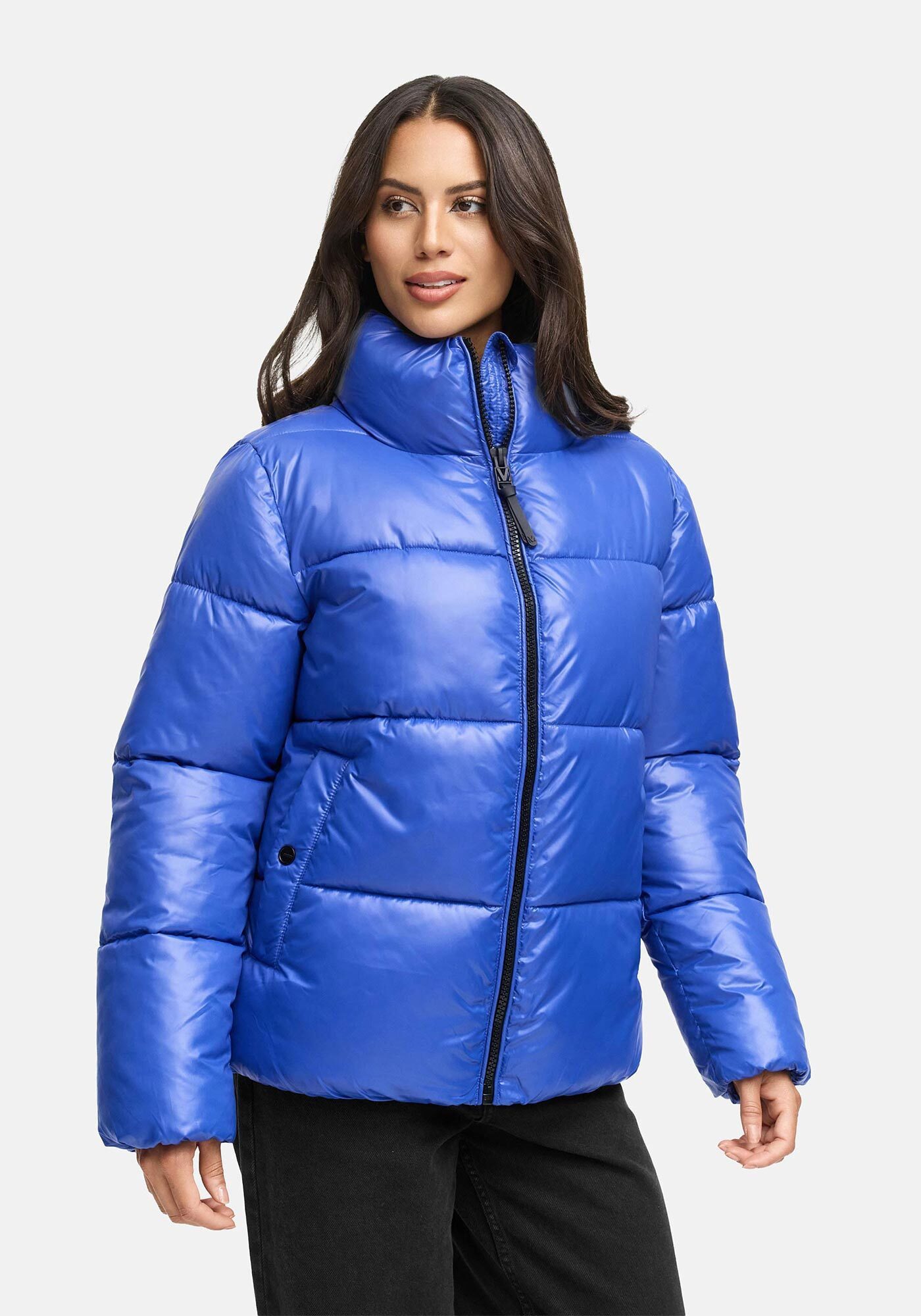 Marikoo Winterjacke Hazalee mit leicht gläzendem Obermaterial und hohem Kragen