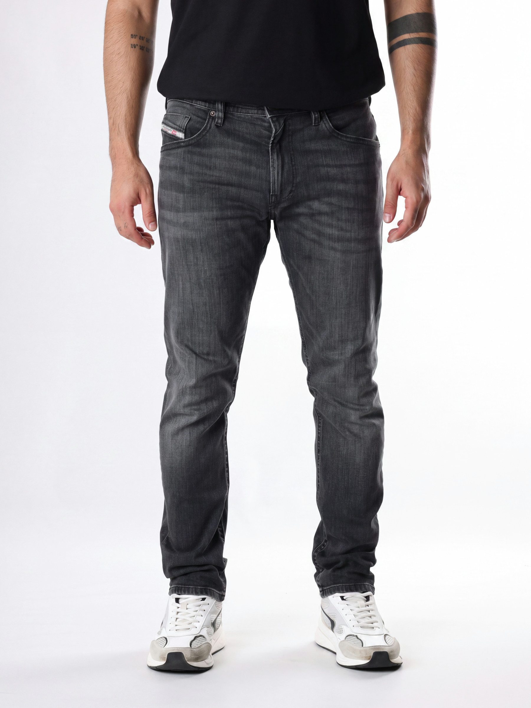 Diesel Slim-fit-Jeans niedrige Leibhöhe - THOMMER-R - Länge:32 Leichter Denim, mittlerer bis hoher Stretch