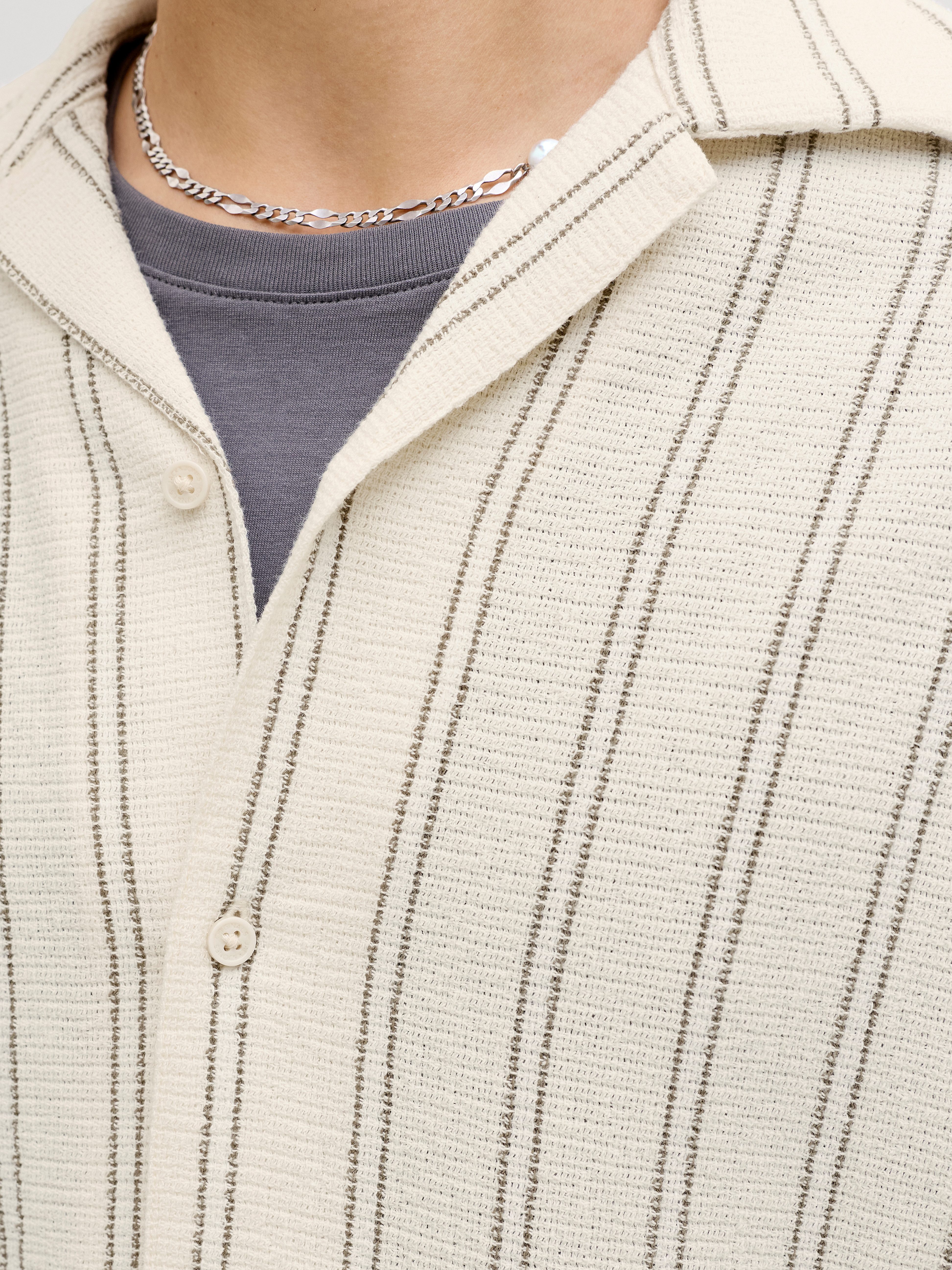 Jack & Jones Kurzarmhemd JORCOBA STRIPE RESORT SHIRT SS SN