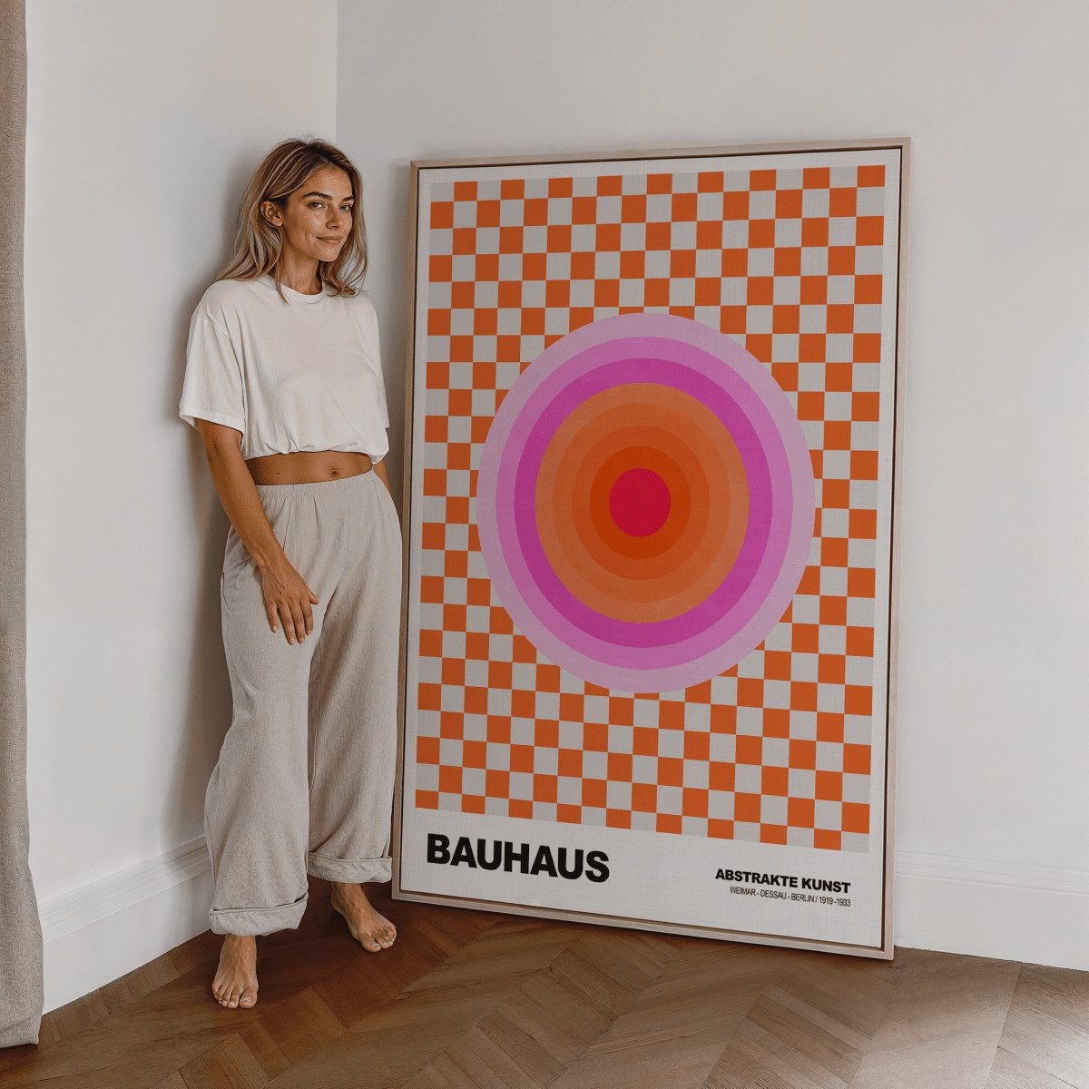 JUSTGOODMOOD Poster Bauhaus Abstrakte Kunst Pink Orange Kreis auf Schachbrett Muster Moder, (1 St) – Bild 4 von 5