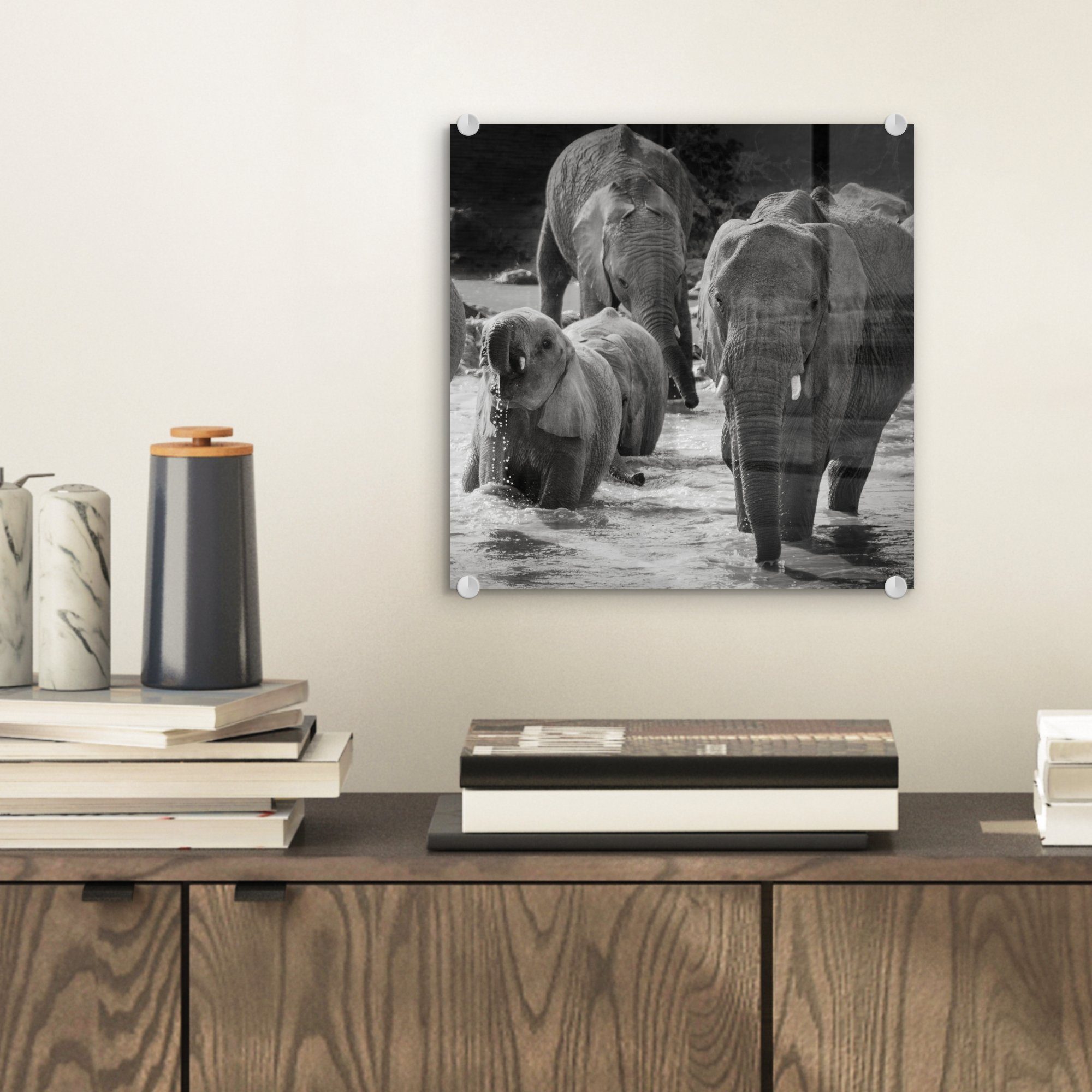 Schwarz Wasser - Bilder weiß, Foto - MuchoWow Tiere (1 - Wanddekoration und - - St), auf Glas auf Glasbilder Elefant Wandbild Glas Acrylglasbild -