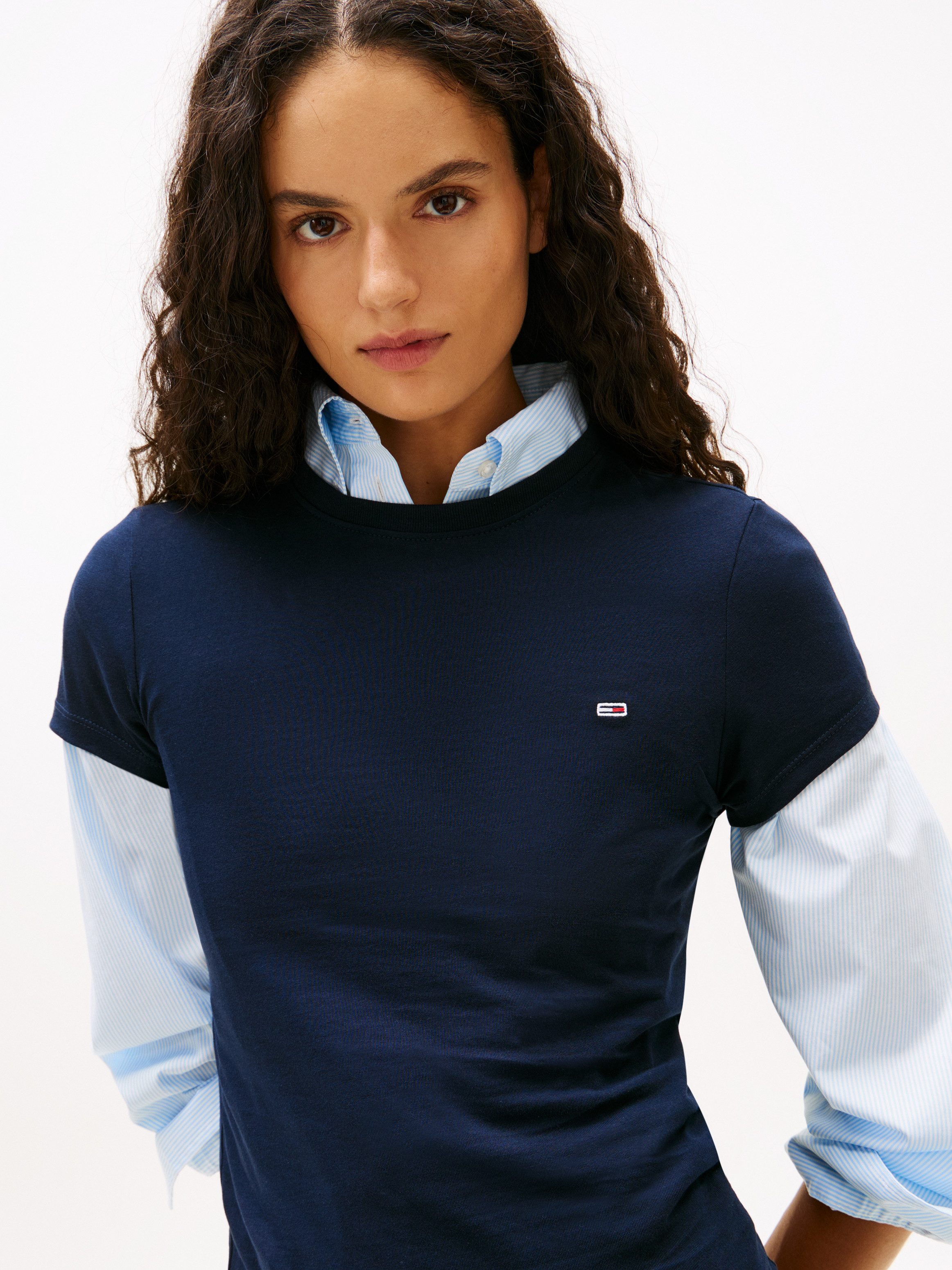 Tommy Jeans Kurzarmshirt TJW SLIM C-NECK TEE mit Logo-Stickerei