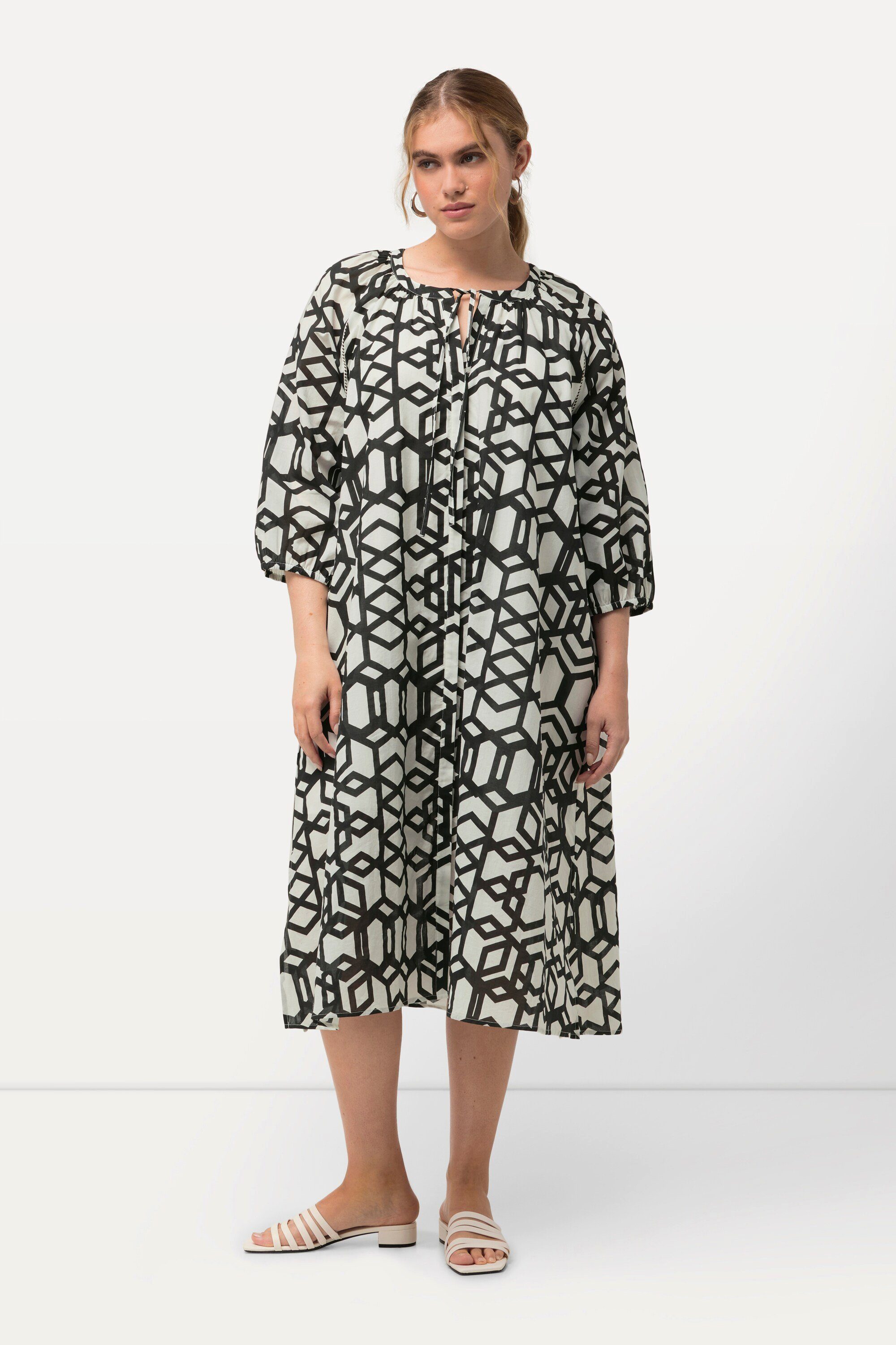 Ulla Popken Midikleid Midikleid Spitzendetails Tunika-Ausschnitt günstig online kaufen