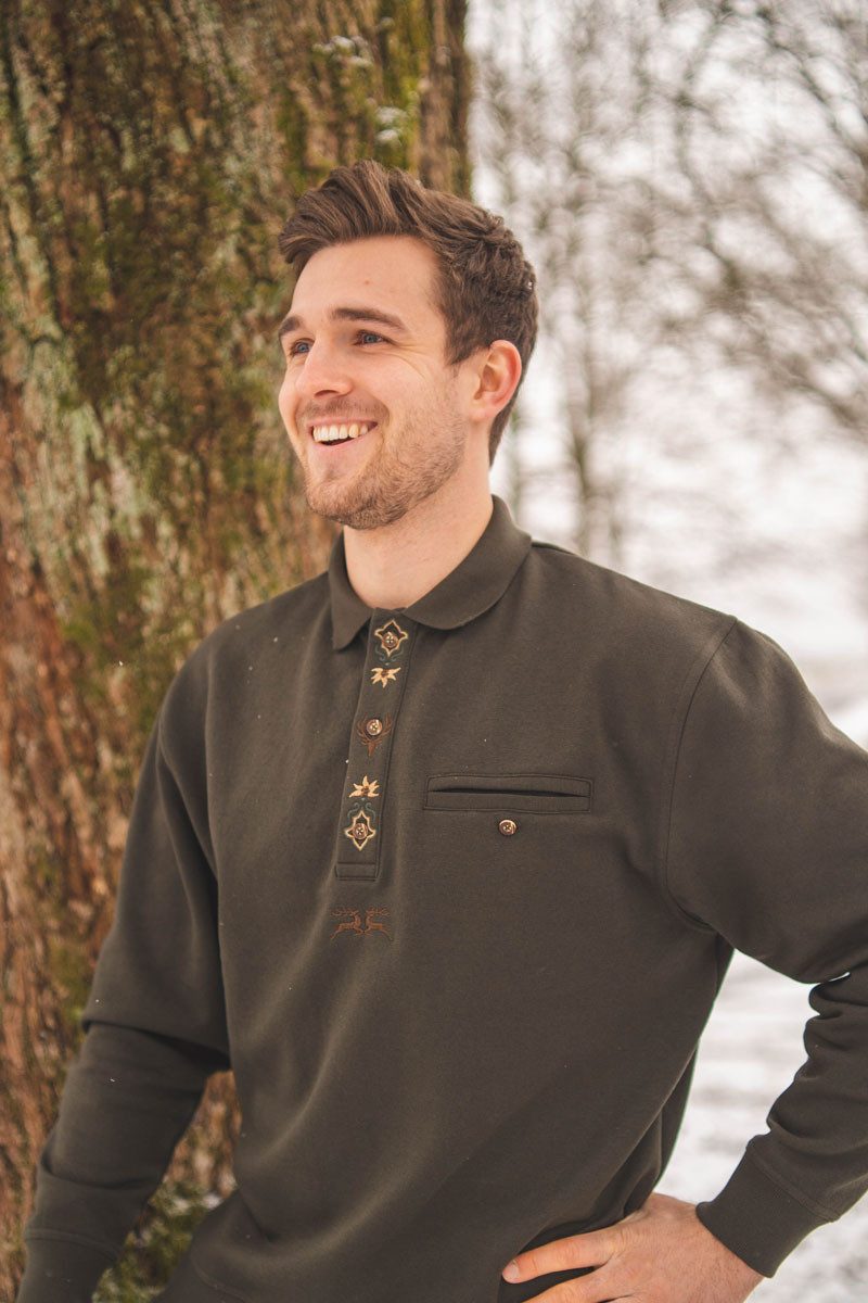 OS Trachten Sweatshirt Shuro Jagdsweatshirt mit Stickereien auf der Knopfleiste und Liegekragen