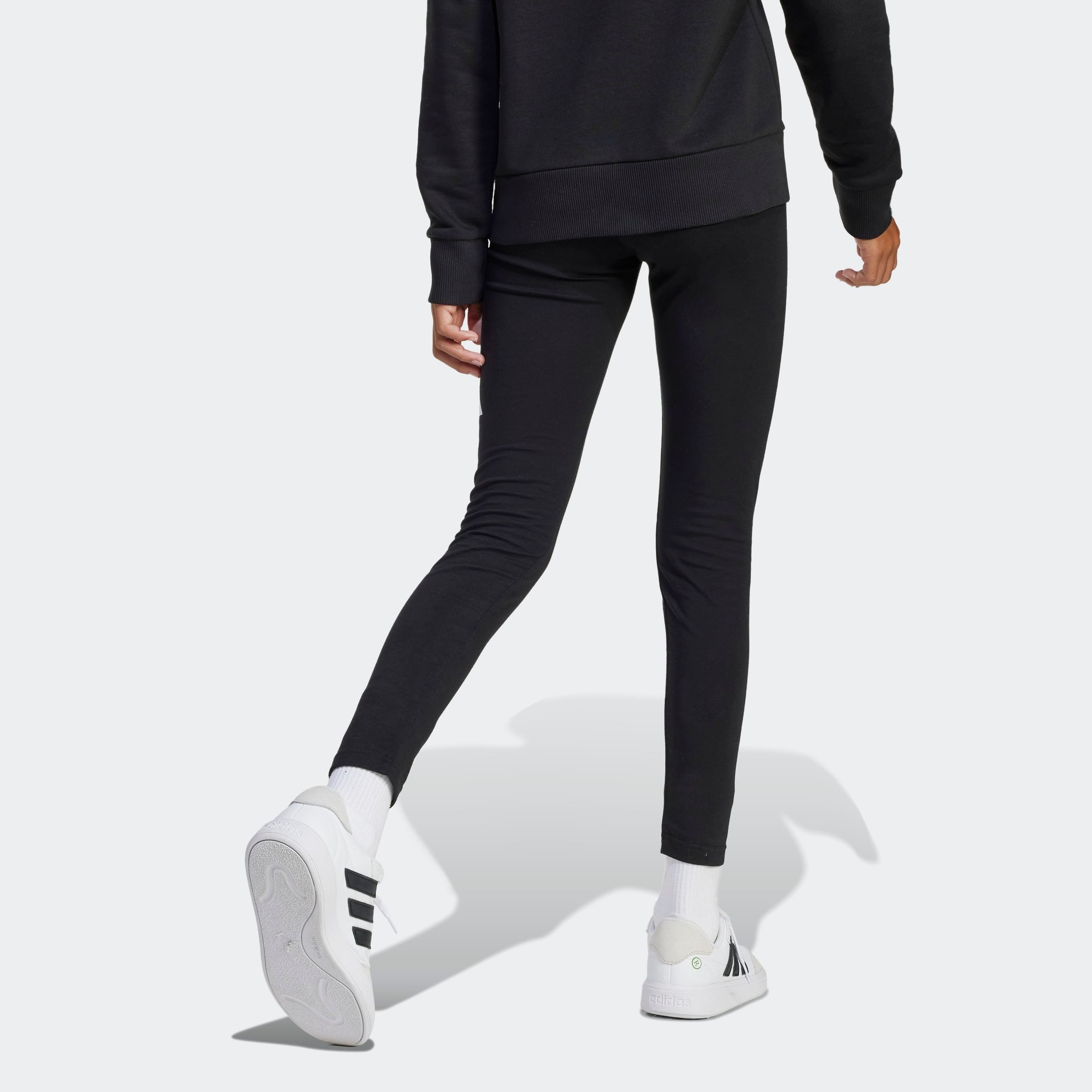 adidas Sportswear Leggings JG BL LEG 230 für Kinder, mit sportlichem Stil, eng anliegende Passform