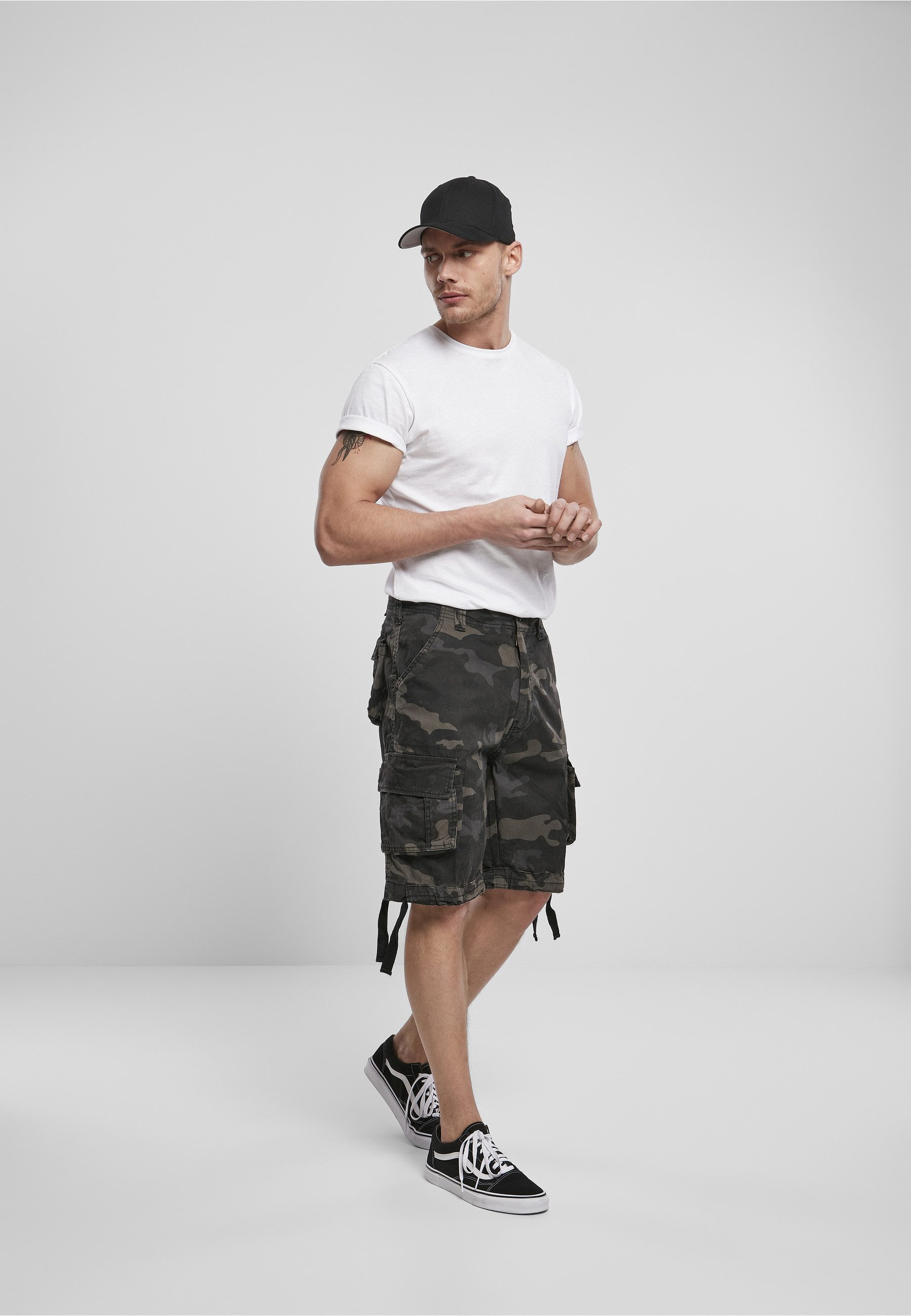 Brandit Stoffhose Brandit Herren Urban Legend Cargo Shorts (1-tlg)