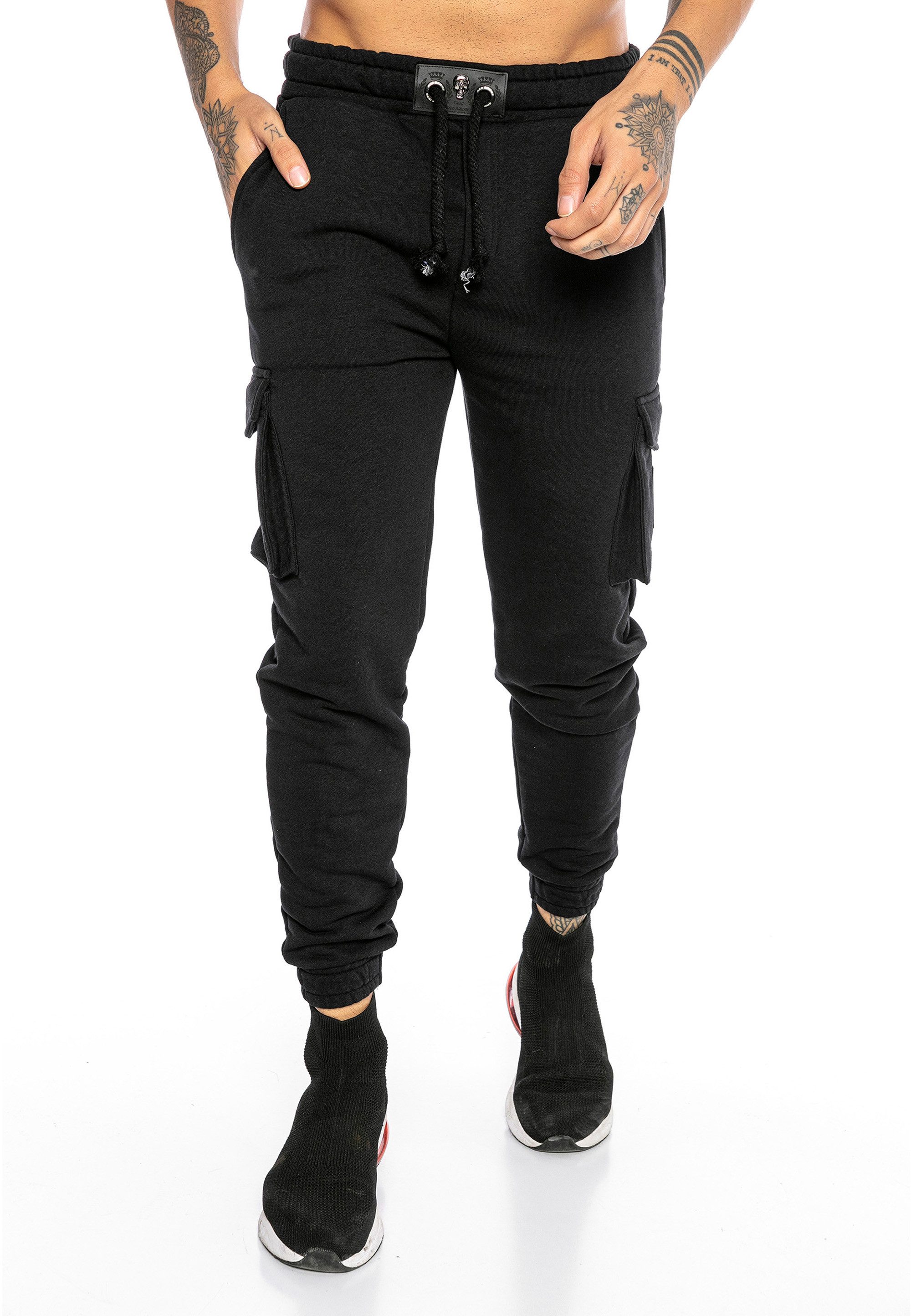 RedBridge Jogginghose im Cargo-Stil mit praktischen Beintaschen