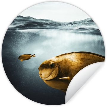 MuchoWow Wandsticker Meer - Fisch - Gold (1 St), Tapetenkreis für Kinderzimmer, Tapetenaufkleber, Rund, Wohnzimmer