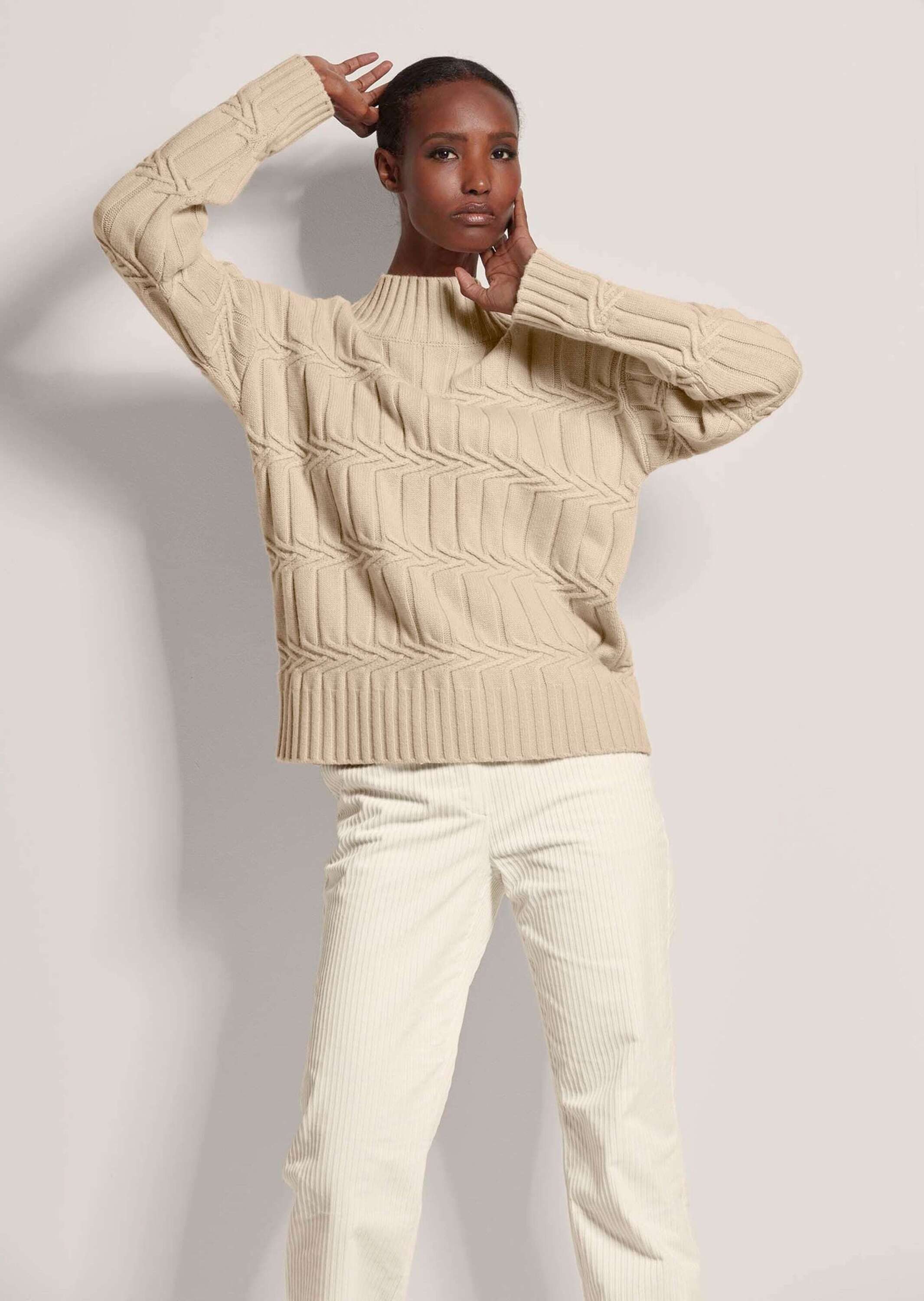 Strickpullover Stehkragen-Pullover mit Zopfmuster