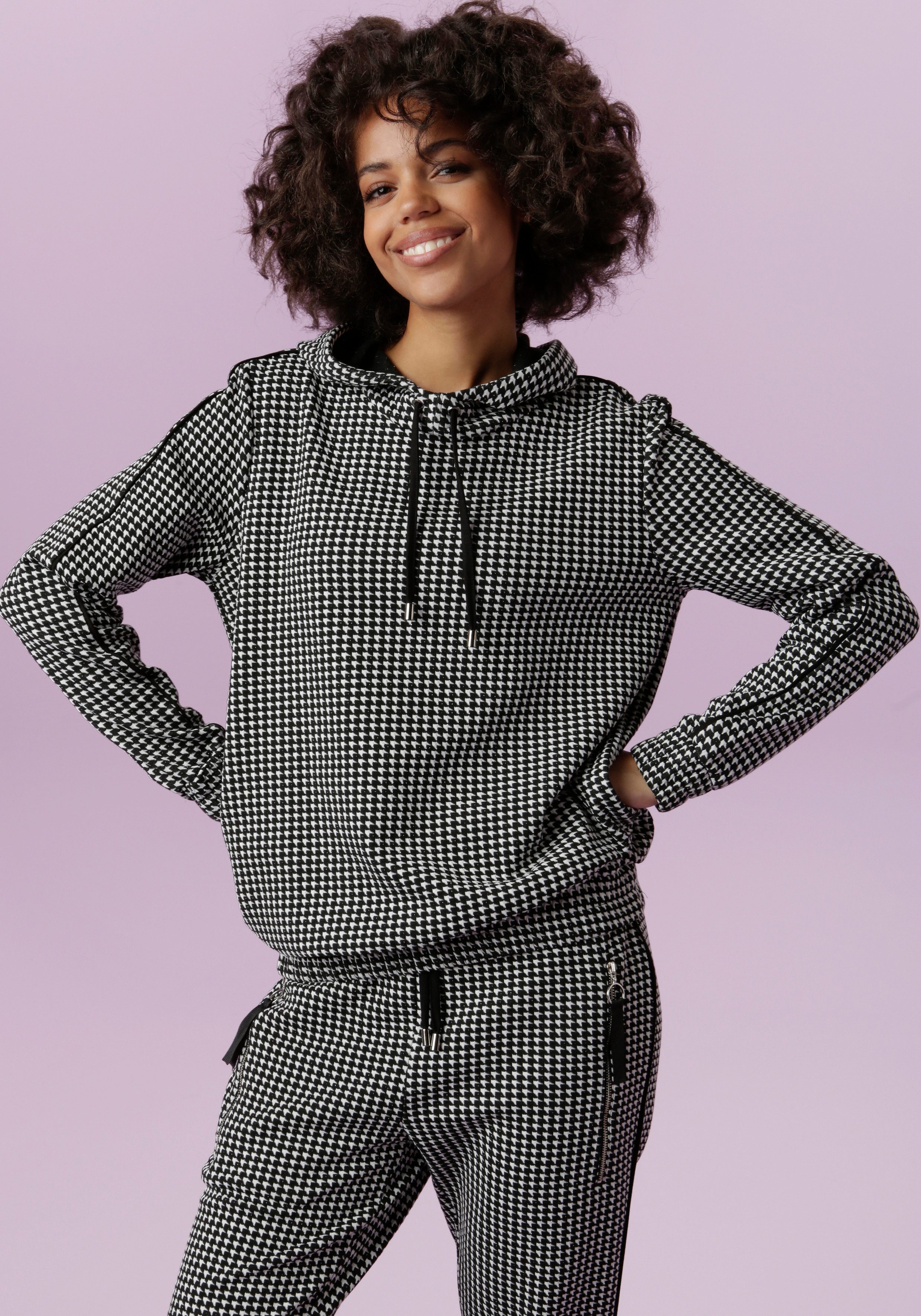 Aniston CASUAL Sweatshirt Kapuze mit Bindeband regulierbar