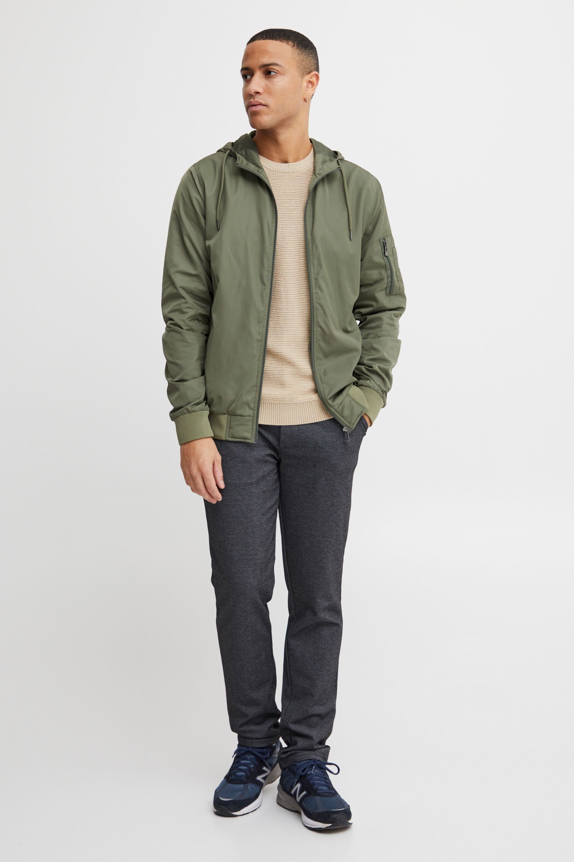 Blend Windbreaker BHRazy Lässige Übergangsjacke mit praktischen Reißverschlusstaschen