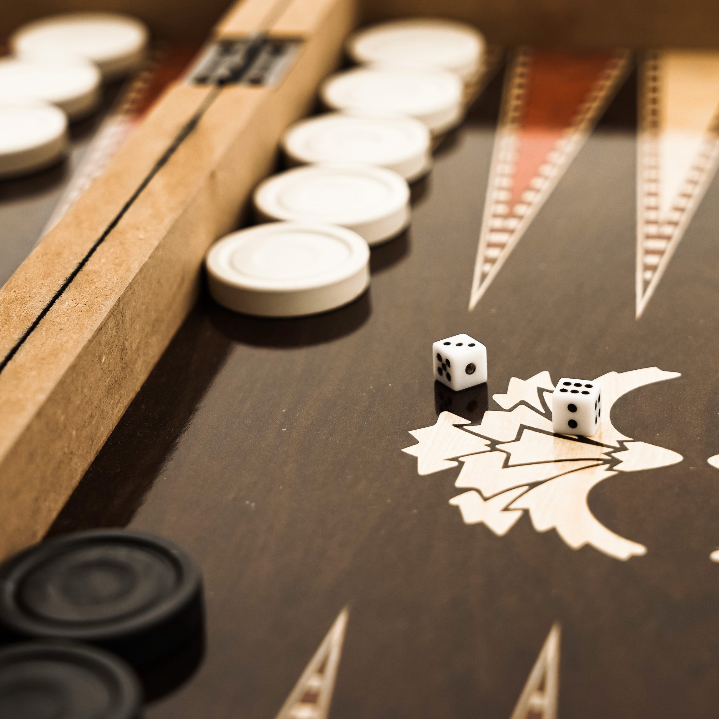 Almina Spiel Backgammon Brettspiel aus Holz – Kaplama Tavla