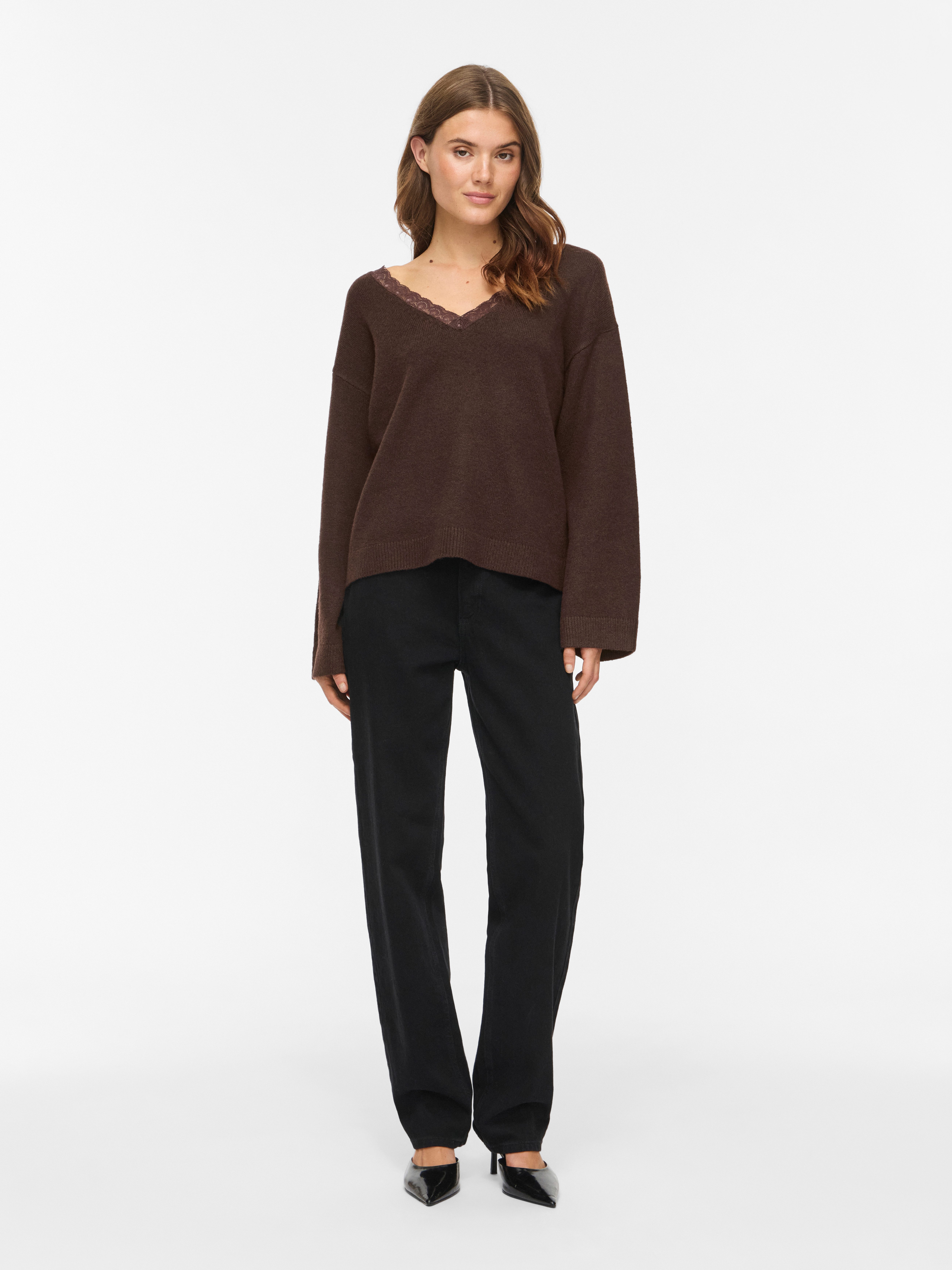 Vila V-Ausschnitt-Pullover VILIGA L/S V-NECK REV LACE KNIT TOP-NOOS Materialmix, Spitzen-Detail, regular fit – Bild 4 von 5