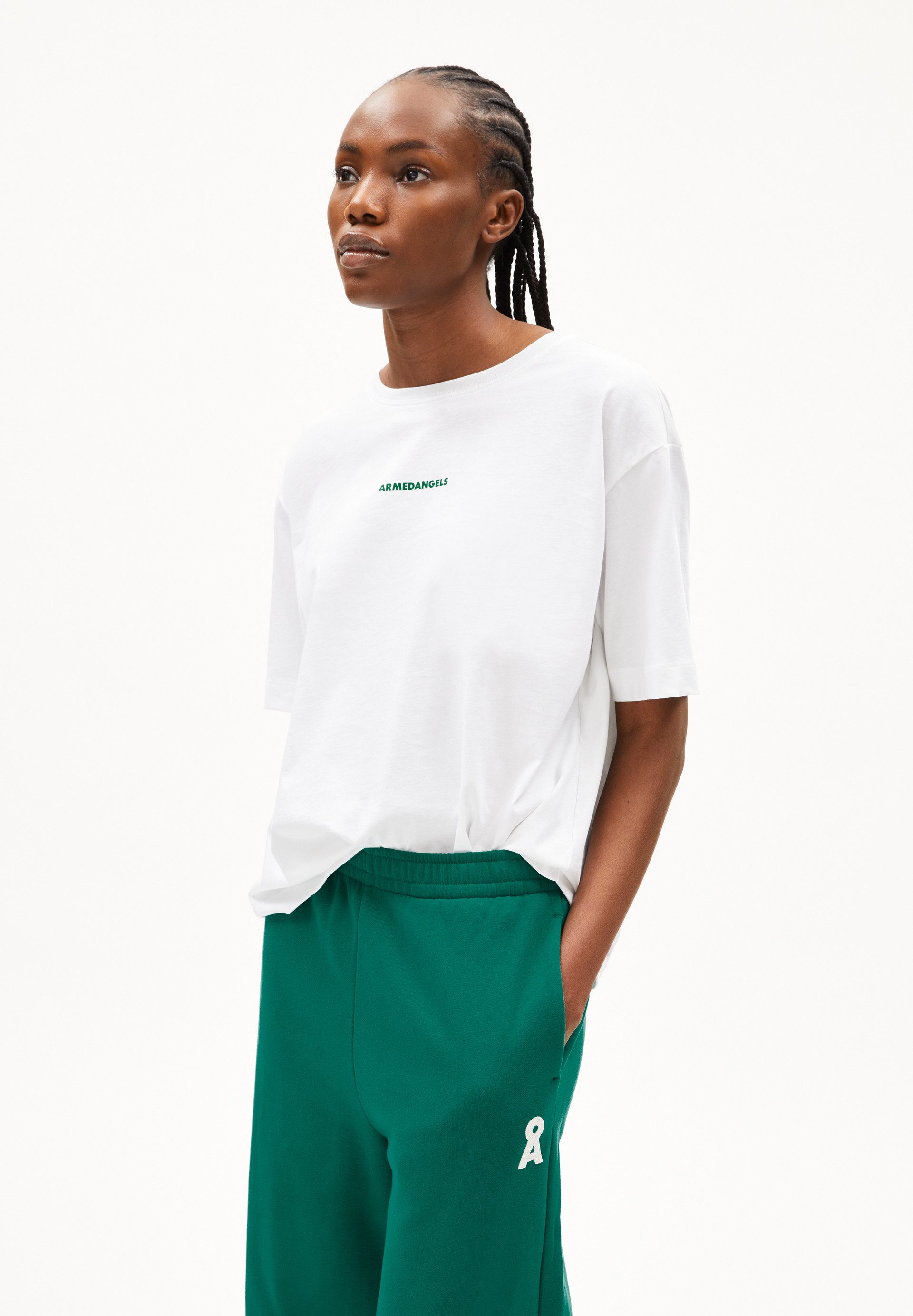 Armedangels T-Shirt GIANNAA DIFFERENCE T-Shirt aus Bio-Baumwolle (Oversized Fit) Rundhalsausschnitt