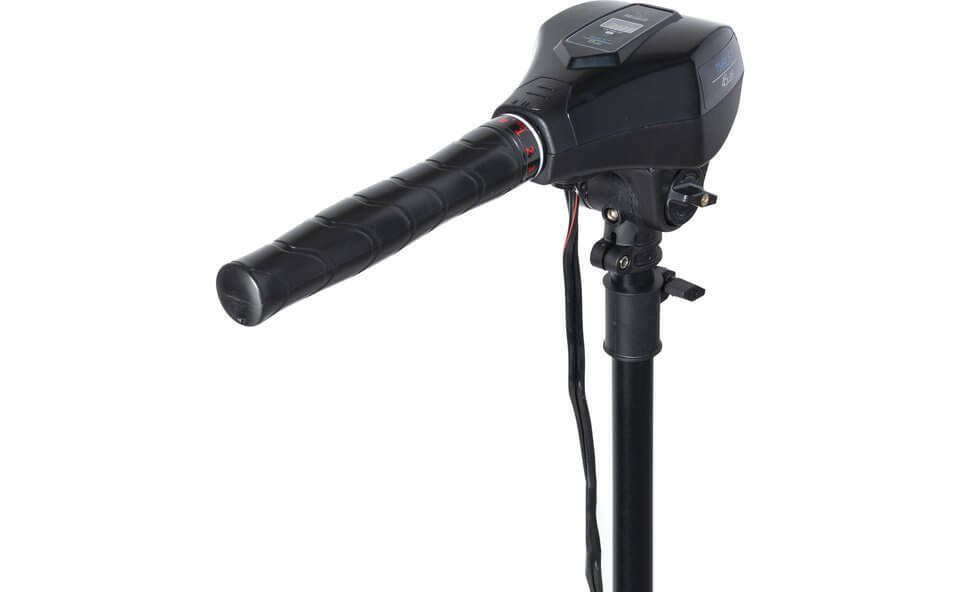 Nash Fishing Angelboot E-Motor Nash Boat Life 45lbs Elektro Außenborder, 5 Vor- und 3 Rückwärtsgänge, Schaftlänge 82cm