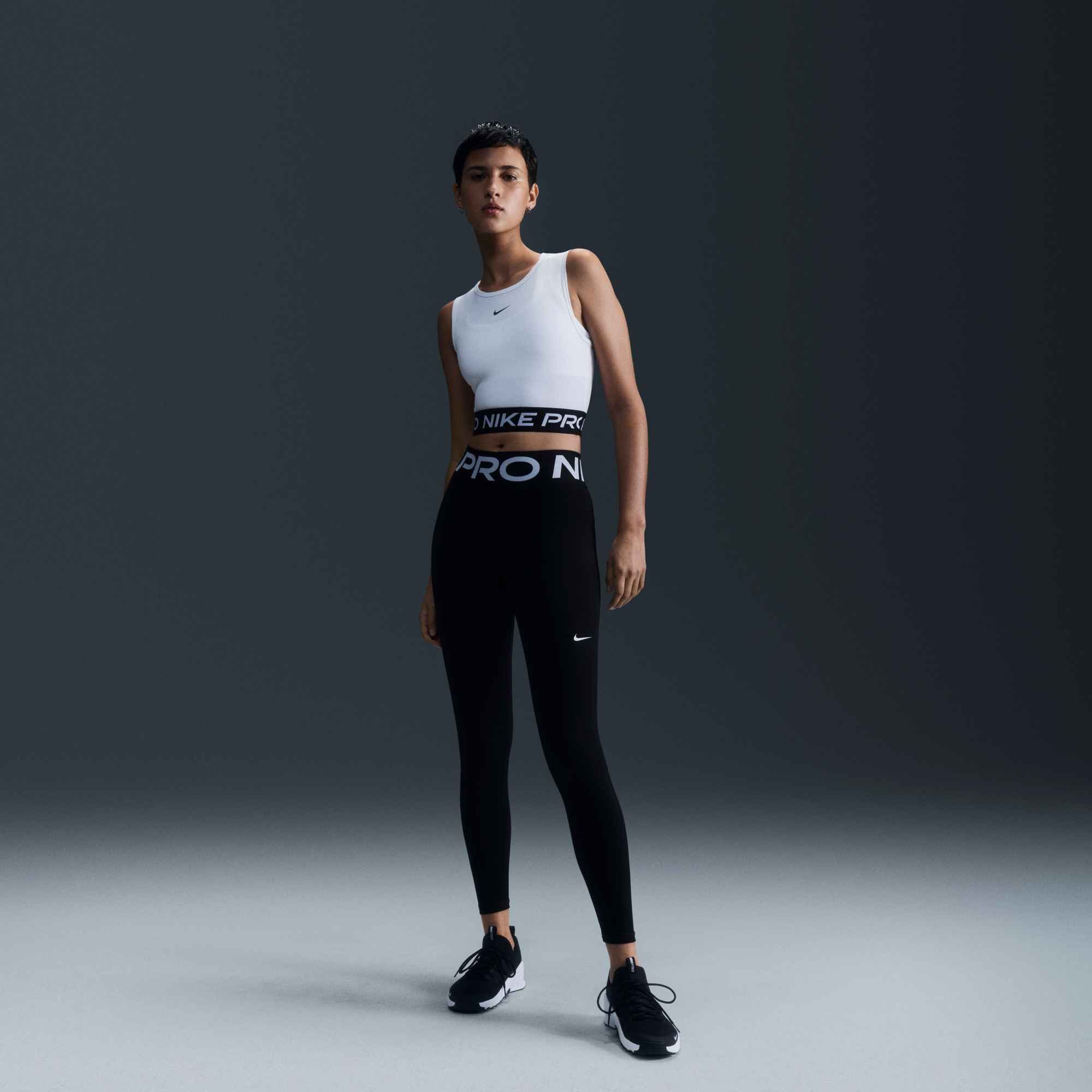 Nike Tanktop PRO DF 365 CROP TANK mit Rundhalsausschnitt, aus Polyester und Elasthan, normaler Schnitt