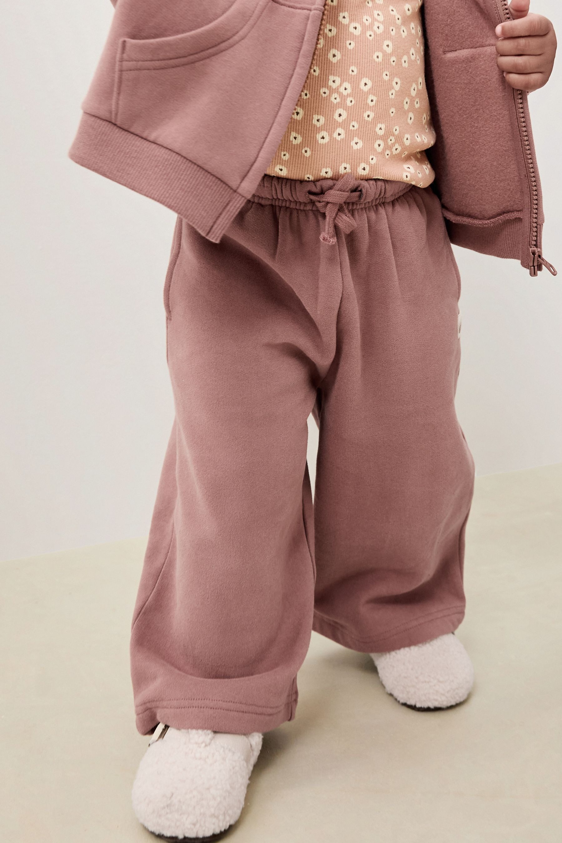Next Jogginghose Sporthose mit weitem Bein günstig online kaufen