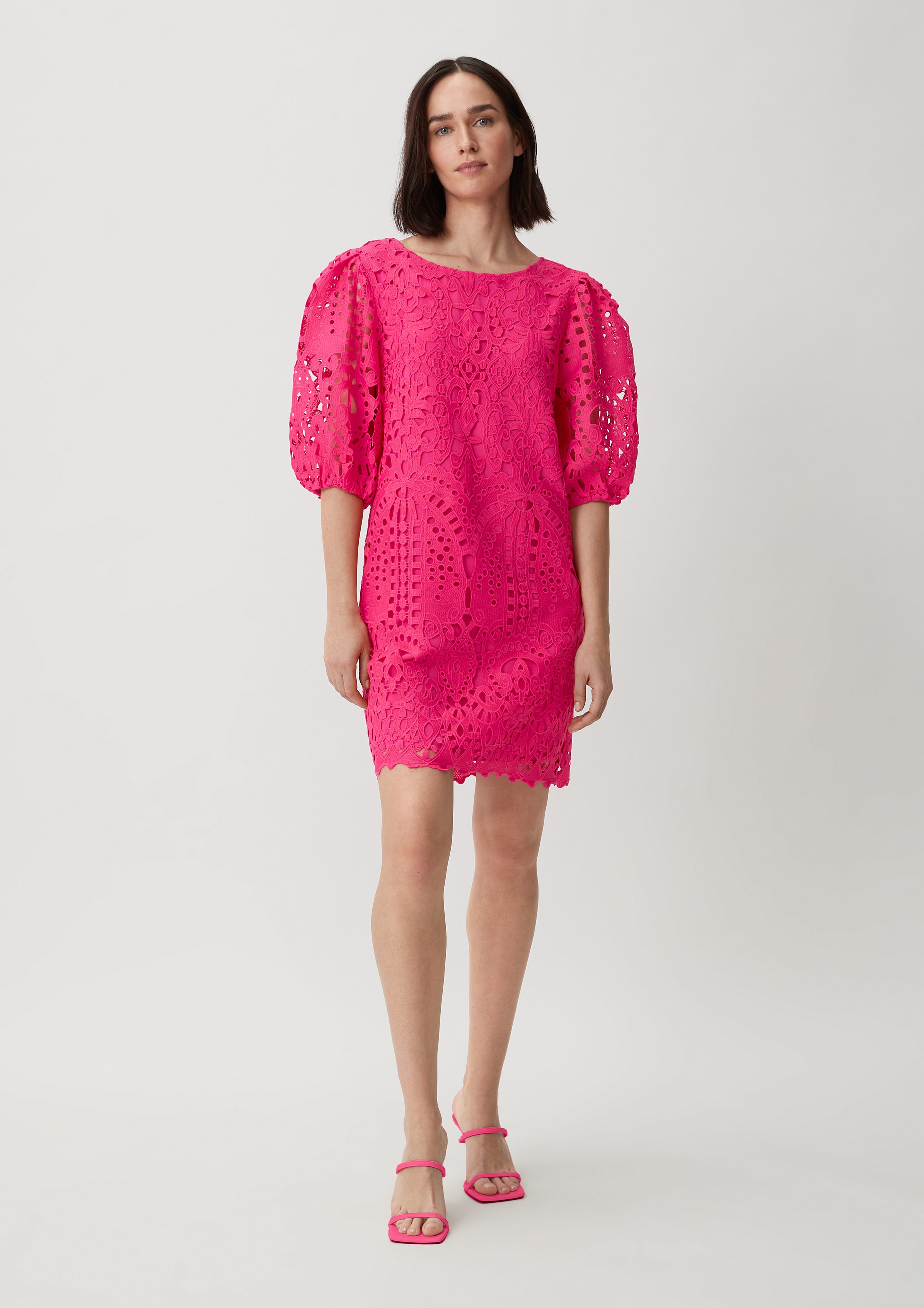 Minikleid Comma pink Lochstickerei mit Kurzes Kleid
