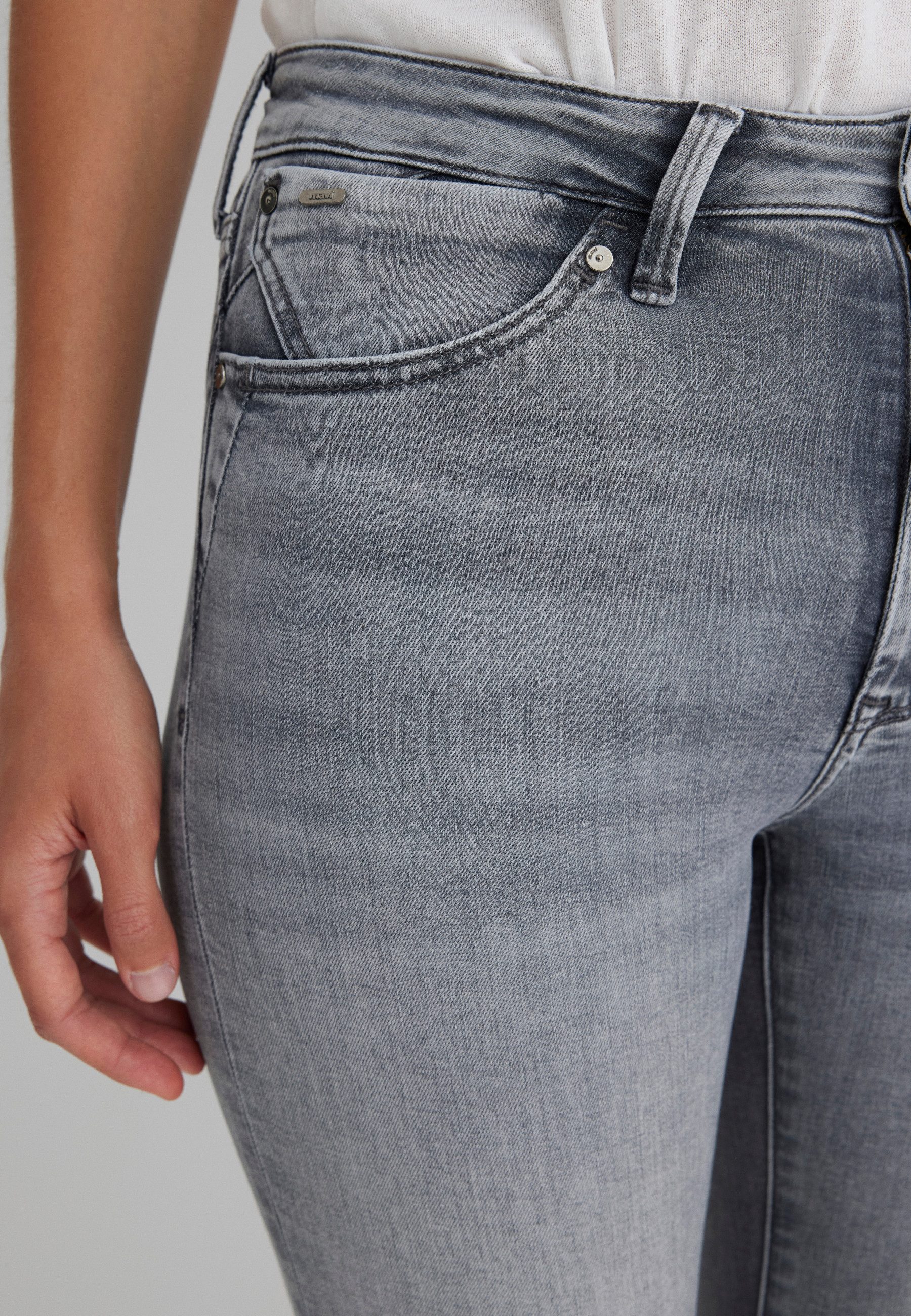 Mavi Bequeme Jeans