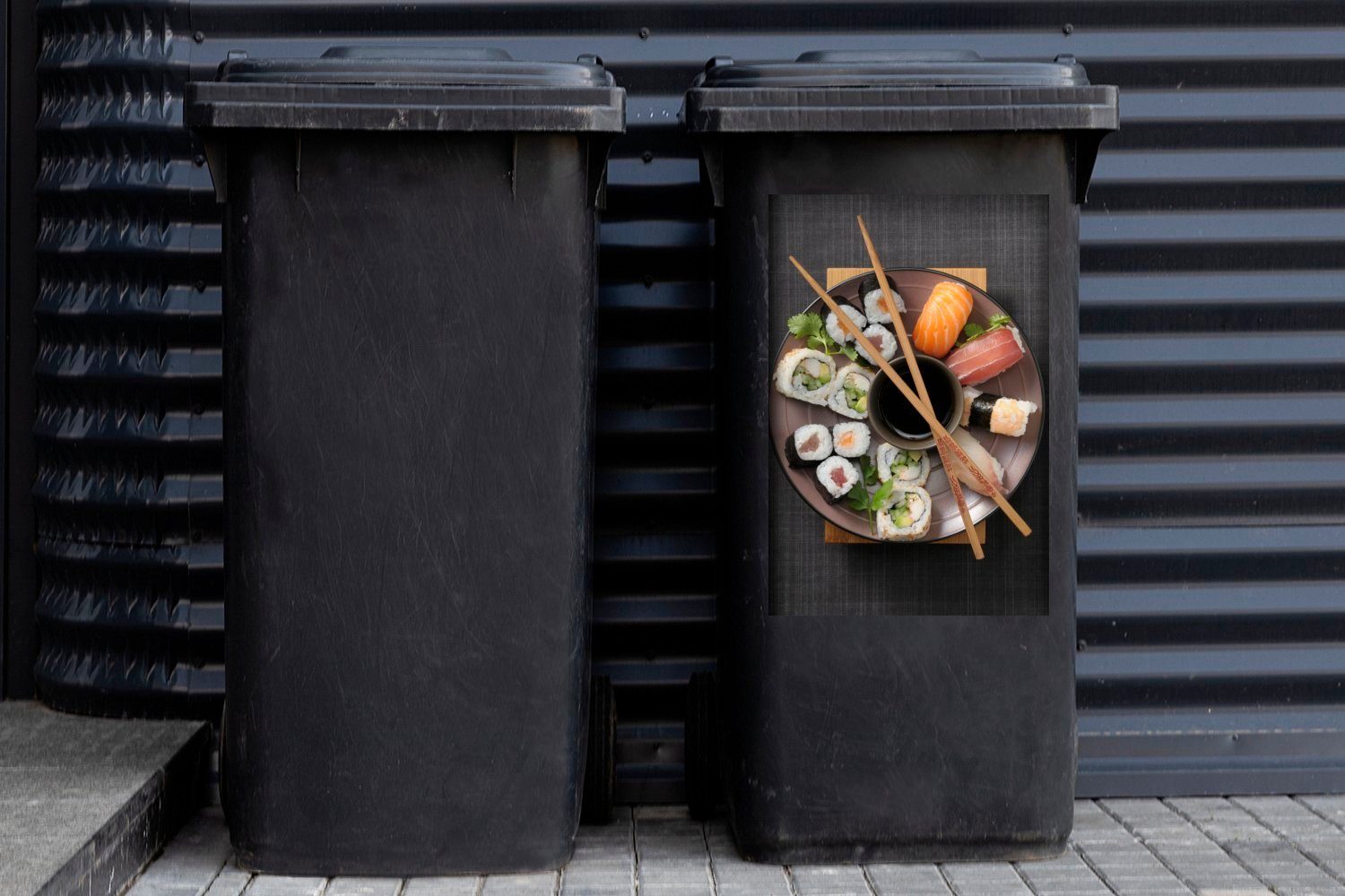 Mülltonne, Wandsticker voller japanischer Abfalbehälter St), (1 Teller Sticker, Sushi Container, Mülleimer-aufkleber, MuchoWow