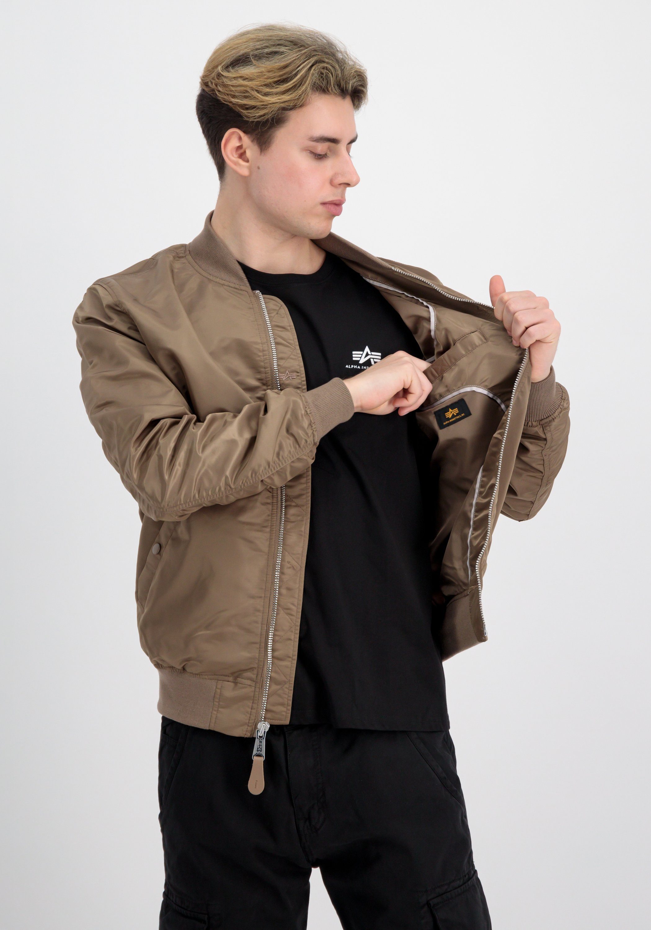 Alpha Industries Bomberjacke MA-1 VF Light
