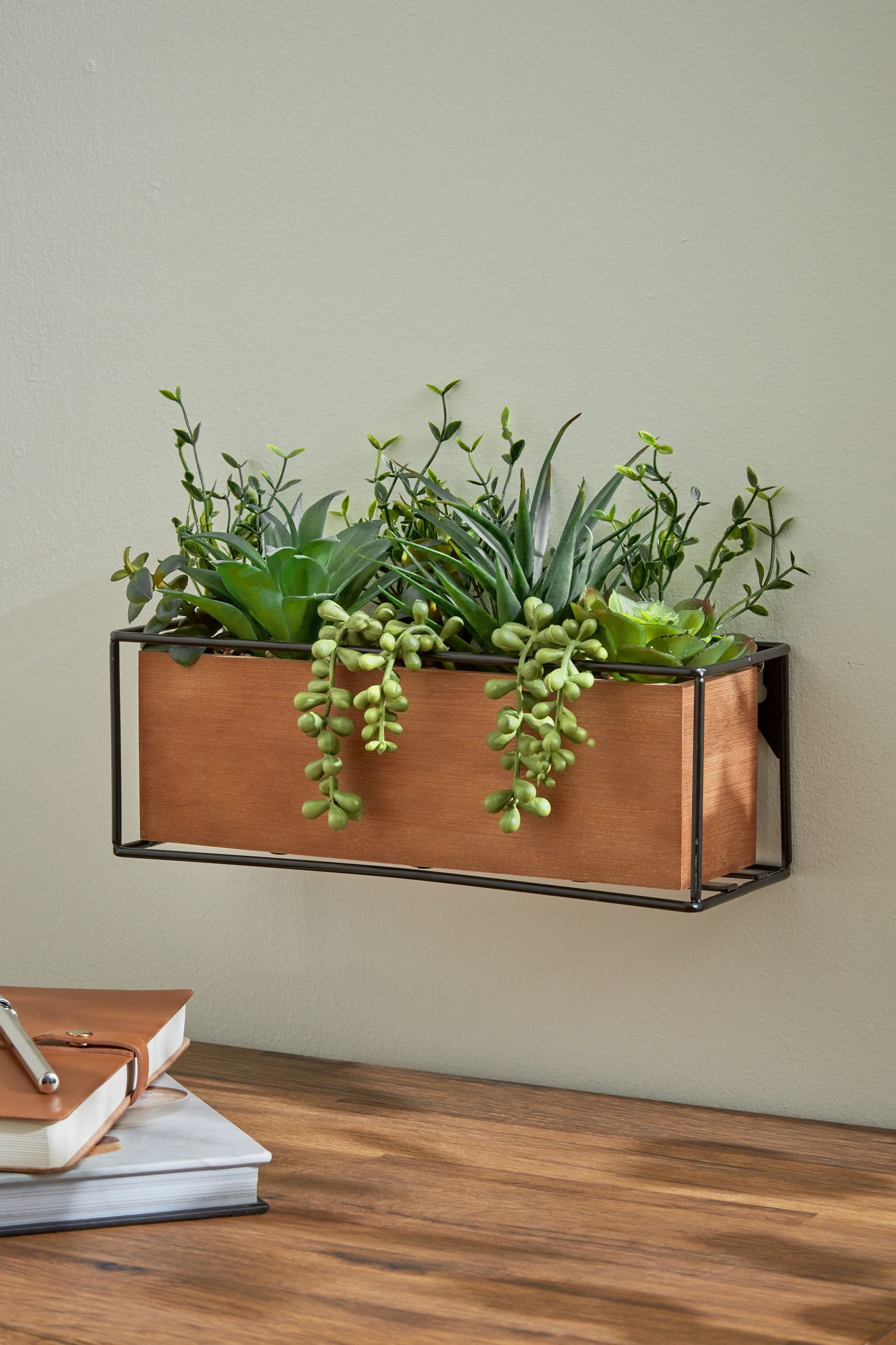 Kunstblume Bronx Sukkulenten-Arrangement im Holzkasten, Next