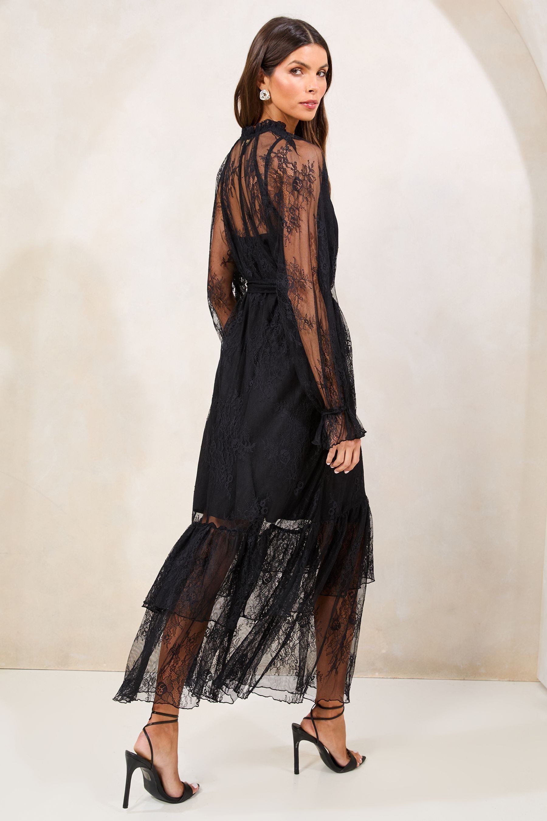 LIPSY Midikleid Lipsy Midikleid mit Spitze und Rüschen, Regular (1-tlg)