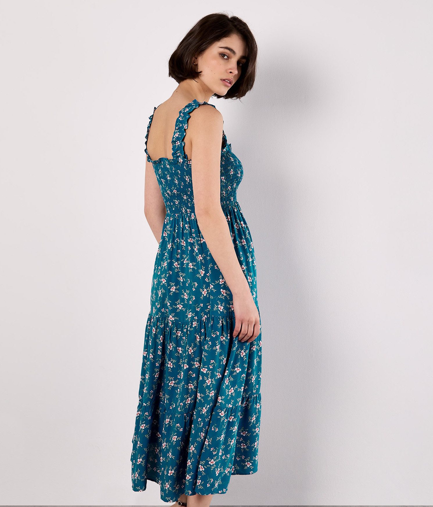 Apricot Midikleid Sommerkleid mit Orchideenprint (1-tlg) mit Smokdetails günstig online kaufen