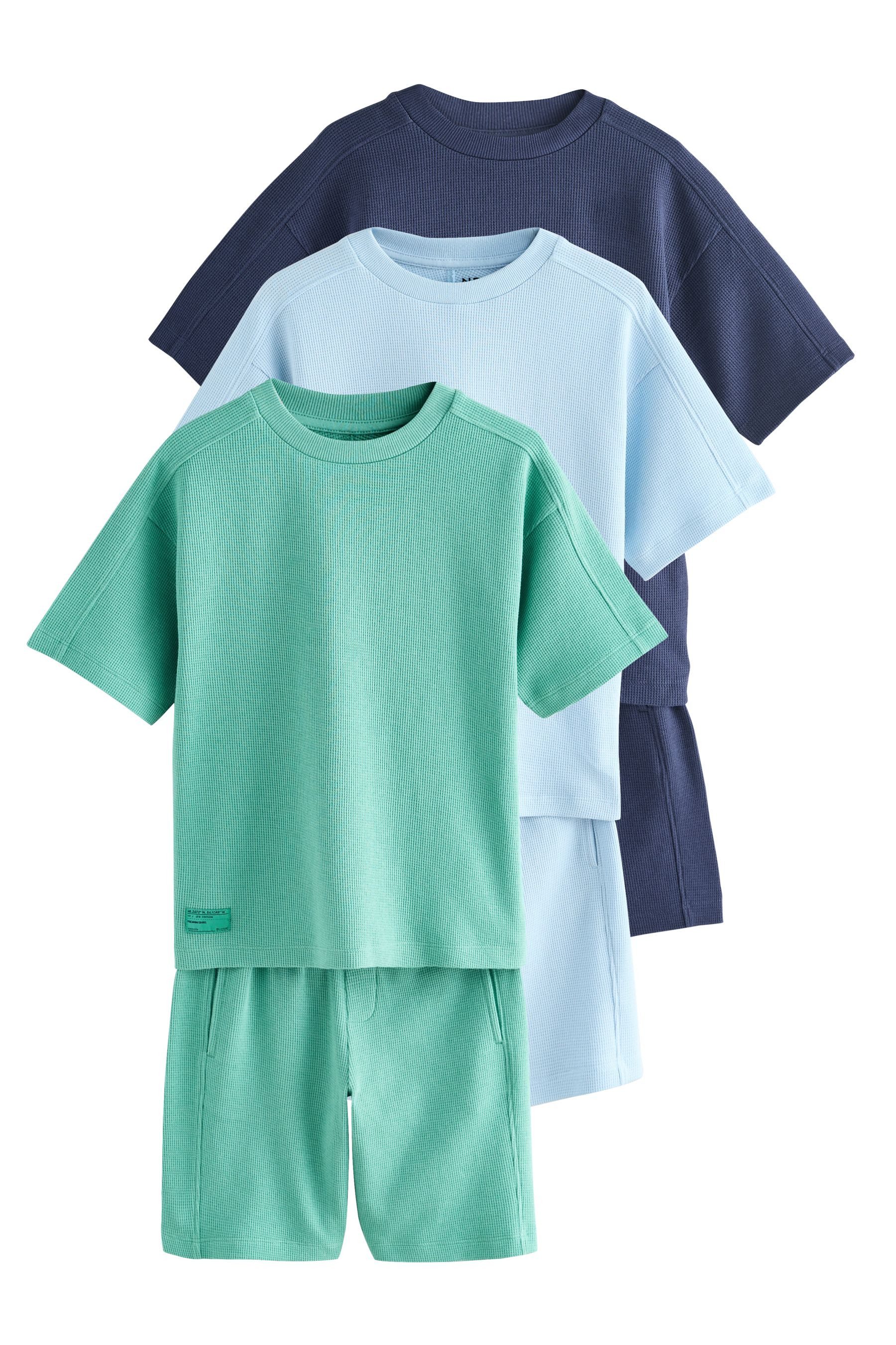Next T-Shirt & Shorts Kurzärmeliges T-Shirt und Shorts im 3er-Set (6-tlg)