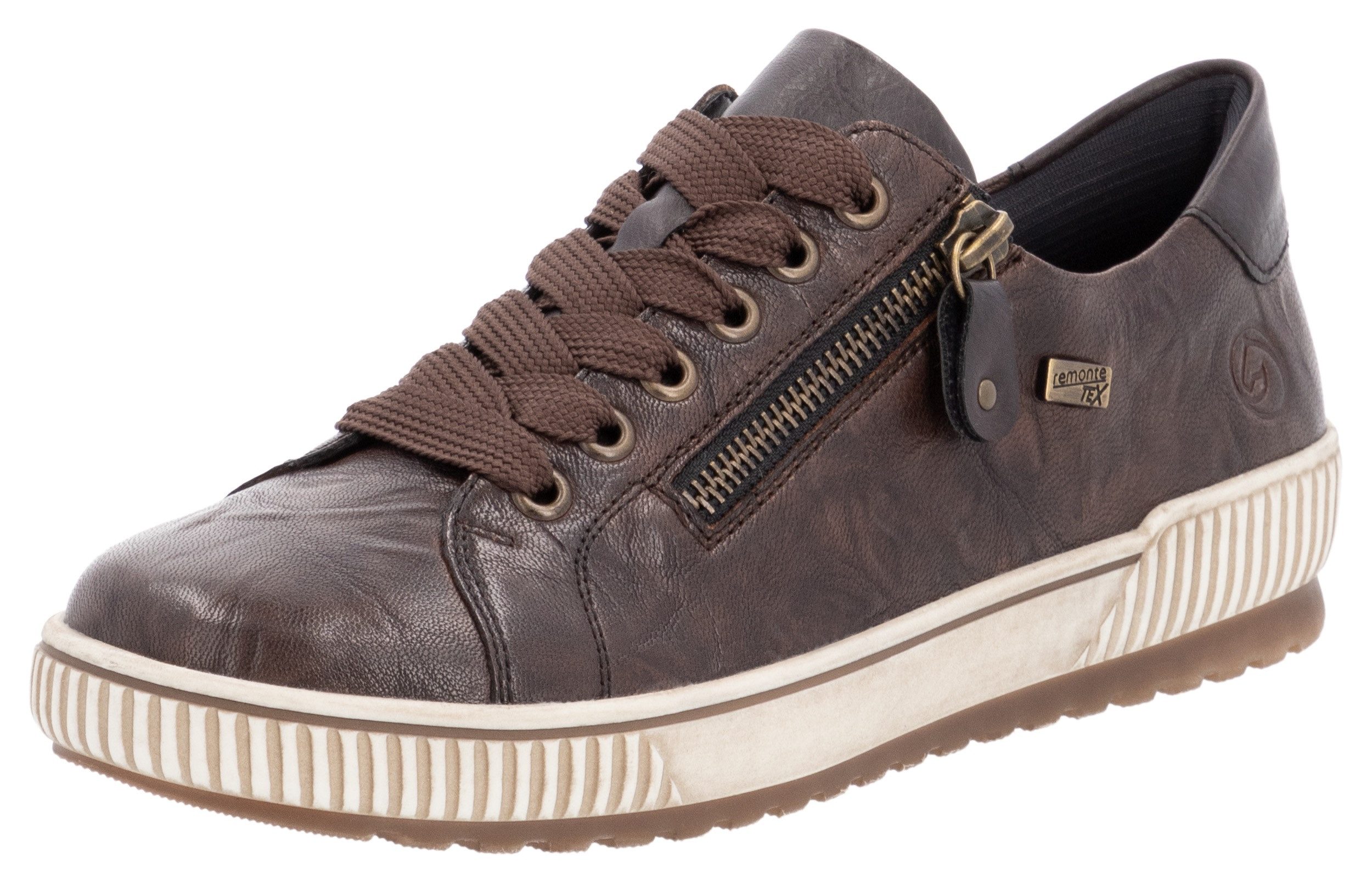 Plateausneaker