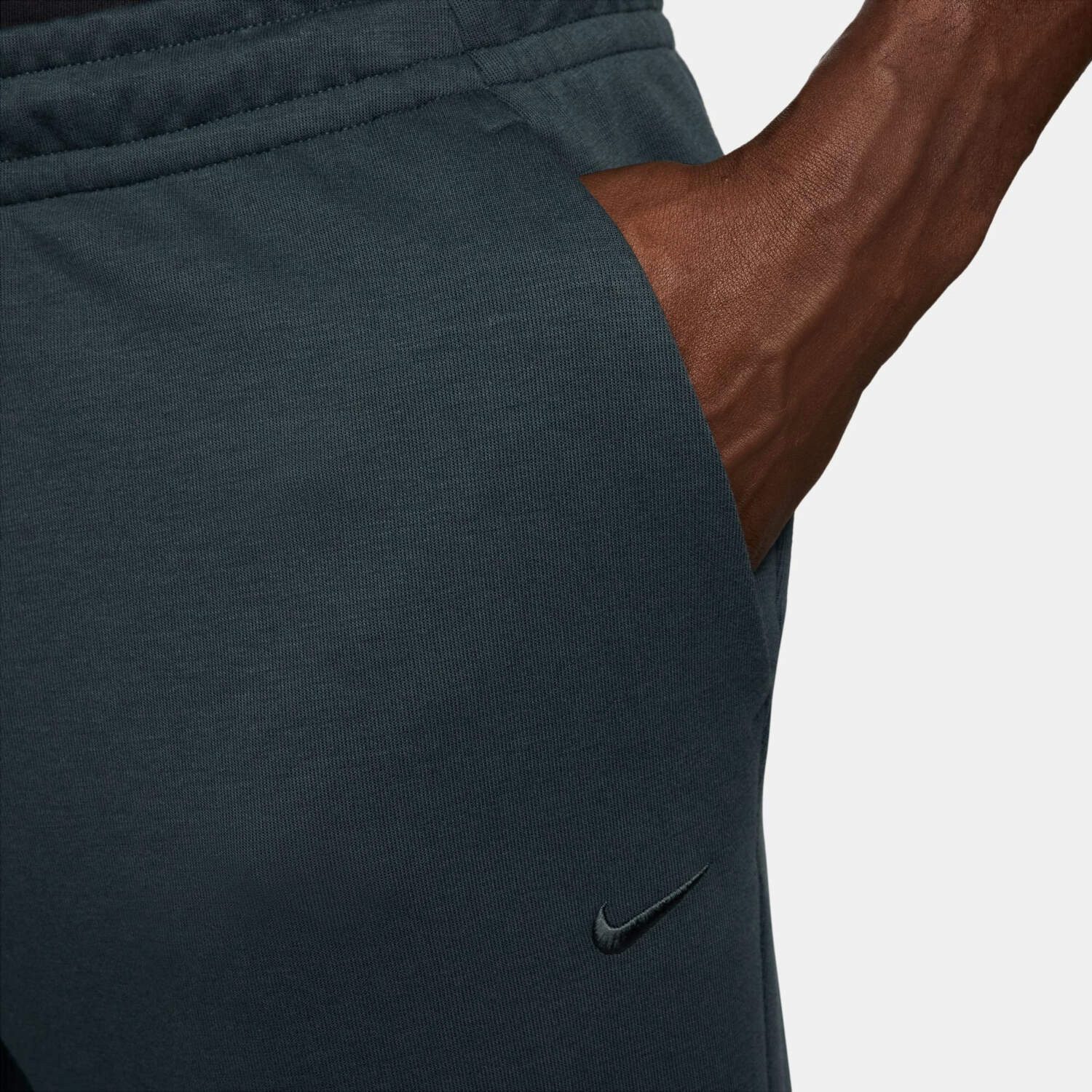 Nike Trainingshose Nike Herren Jogginghose Primary Men s Dri-FIT FZ0975
