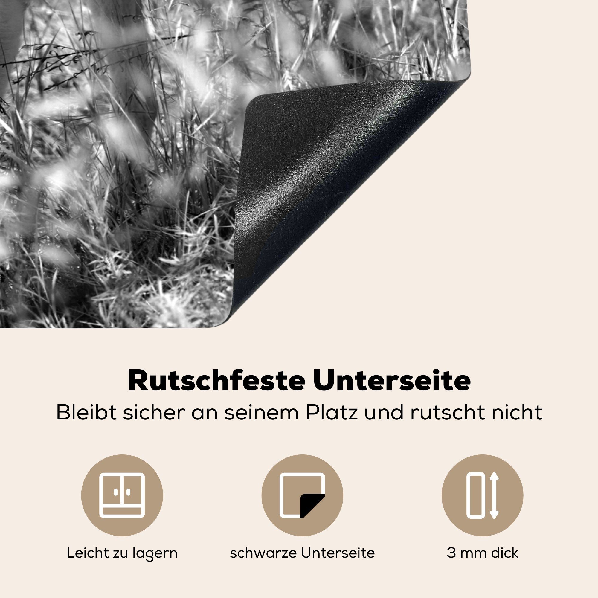 (1 tlg), küche, Gras Weiß, Herdblende-/Abdeckplatte Weißer Vinyl, cm, Wolf für Ceranfeldabdeckung 81x52 Schwarz und Schutz MuchoWow Induktionskochfeld im die in