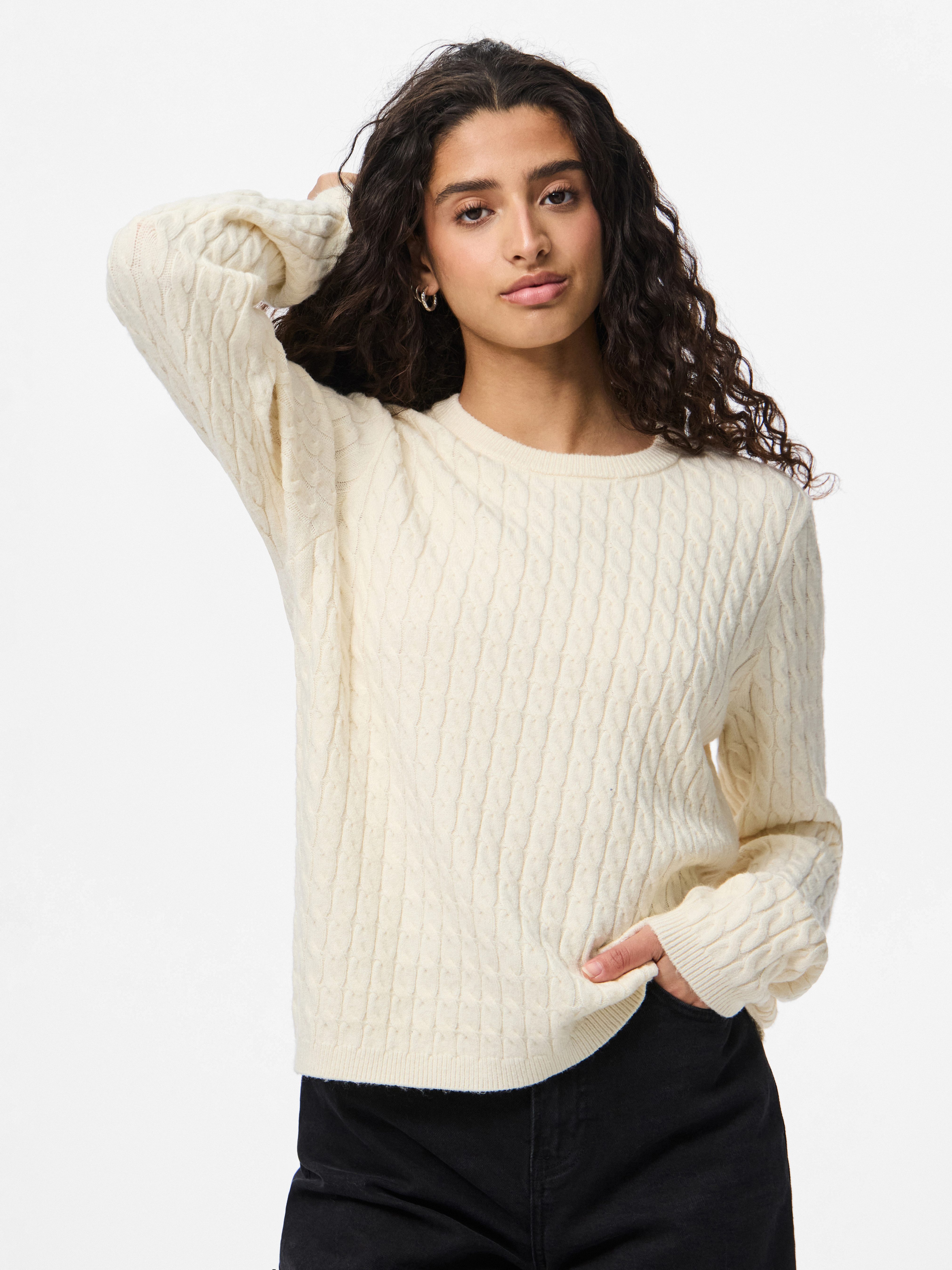 pieces Strickpullover PCFIA LS CABLE KNIT günstig online kaufen