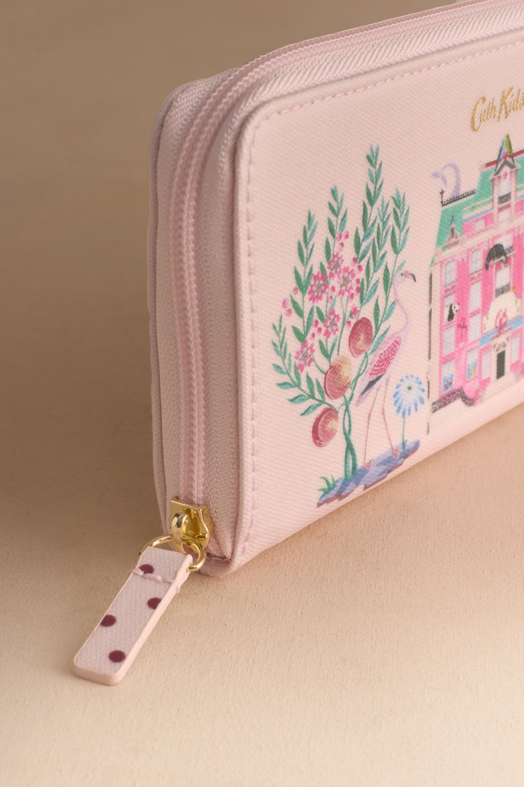 Cath Kidston Geldbörse Cath Kidston kontinentale Brieftasche, Hotel-Print (1-tlg)