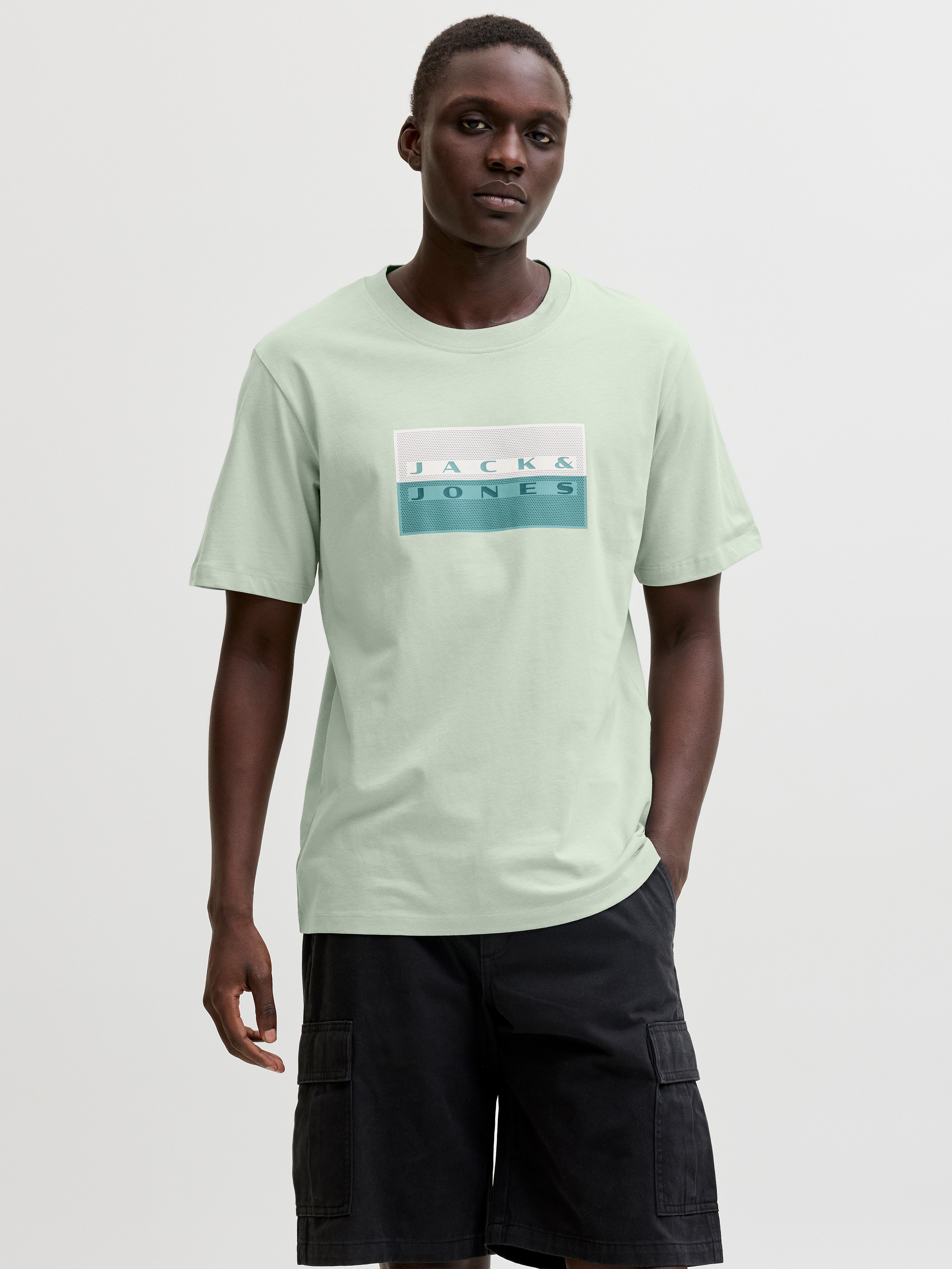 Jack & Jones Kurzarmshirt JCOFUSION DOTS PRINT TEE SS CREW SN Baumwolle, regular fit
