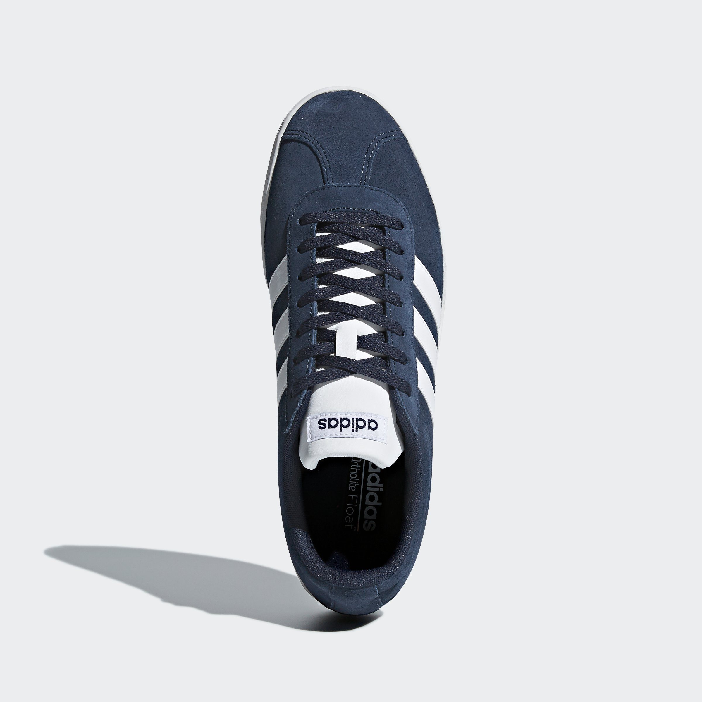White Sneaker Samba VL adidas White Sportswear auf / 2.0 Collegiate Cloud Navy COURT Design Spuren Cloud adidas des den /