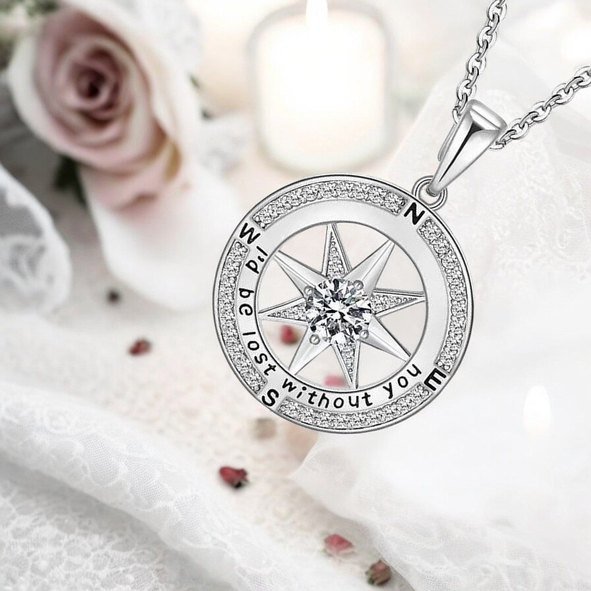 KARMA Freundschaftskette Damen Halskette Kompass Anhänger mit Kristallen Damenkette (Geschenk für Frauen Liebe & Verbundenheit, Kette mit Gravur Anhänger Silber), Gravur "I'd be lost without you" – Kette 43+4,5 cm