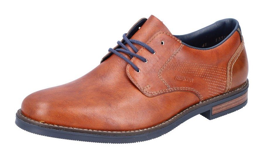 Schnürschuh