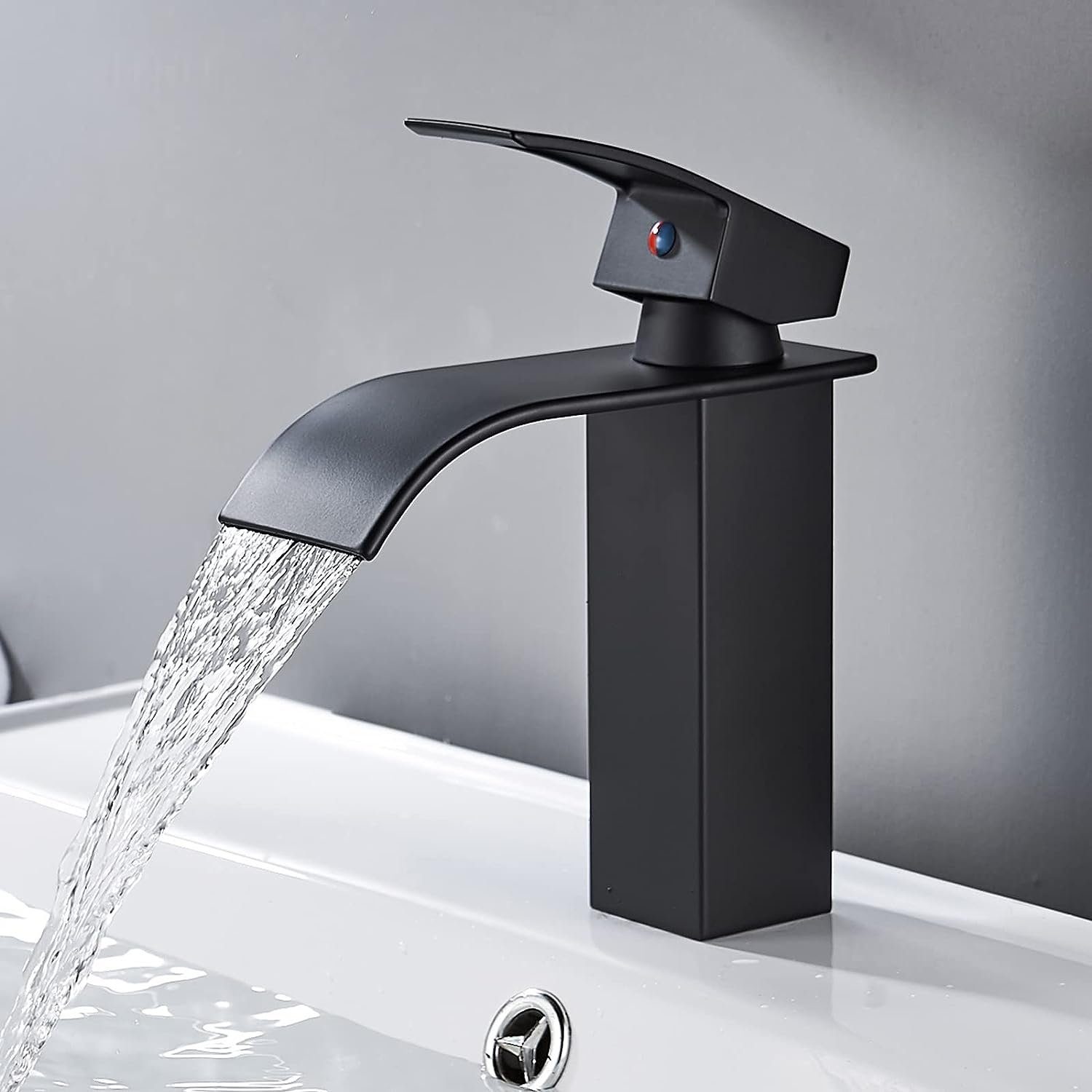 Eumaty Waschtischarmatur Wasserhahn Bad, wenig Lärm Einhandmischer Wasserfall 304 Edelstahl Hochwertige Wasserhahn Bad Einhebelmischer
