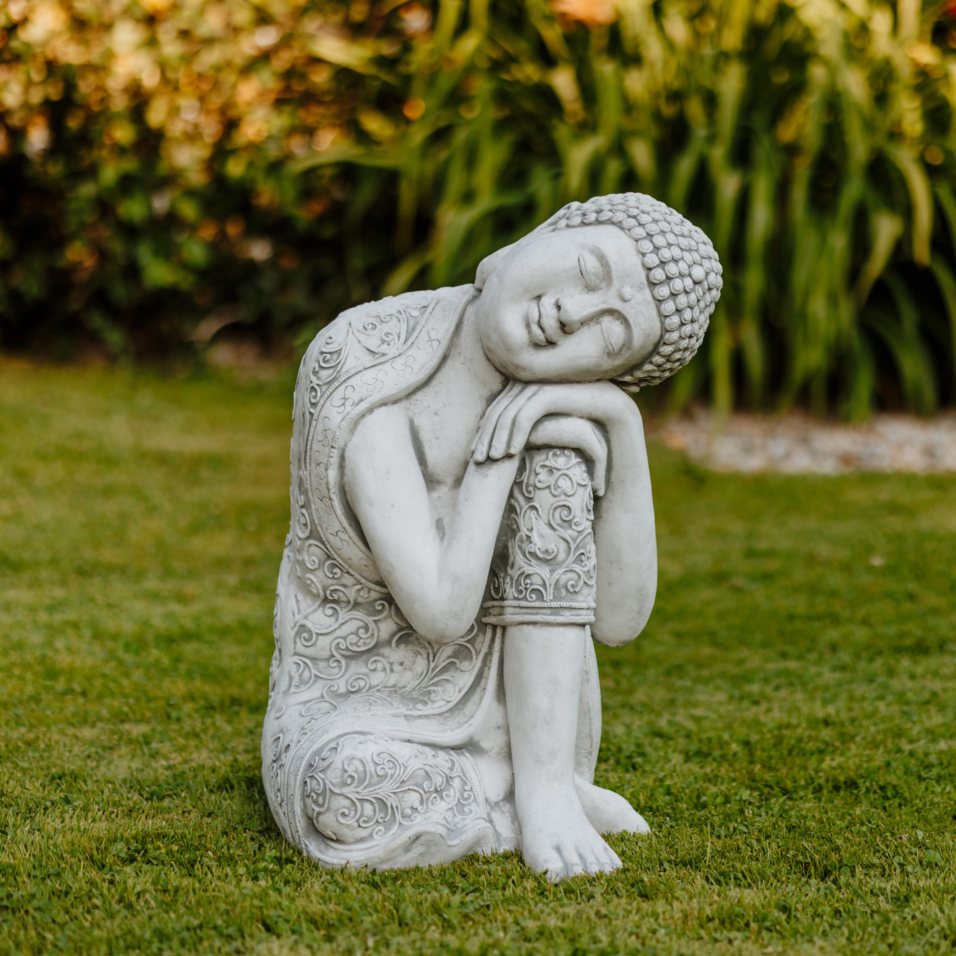 gartendekoparadies.de Gartenfigur Knieende Buddha Statue, Steinfigur, H. 60 cm, 68 kg, Steinguss, Frostsicher