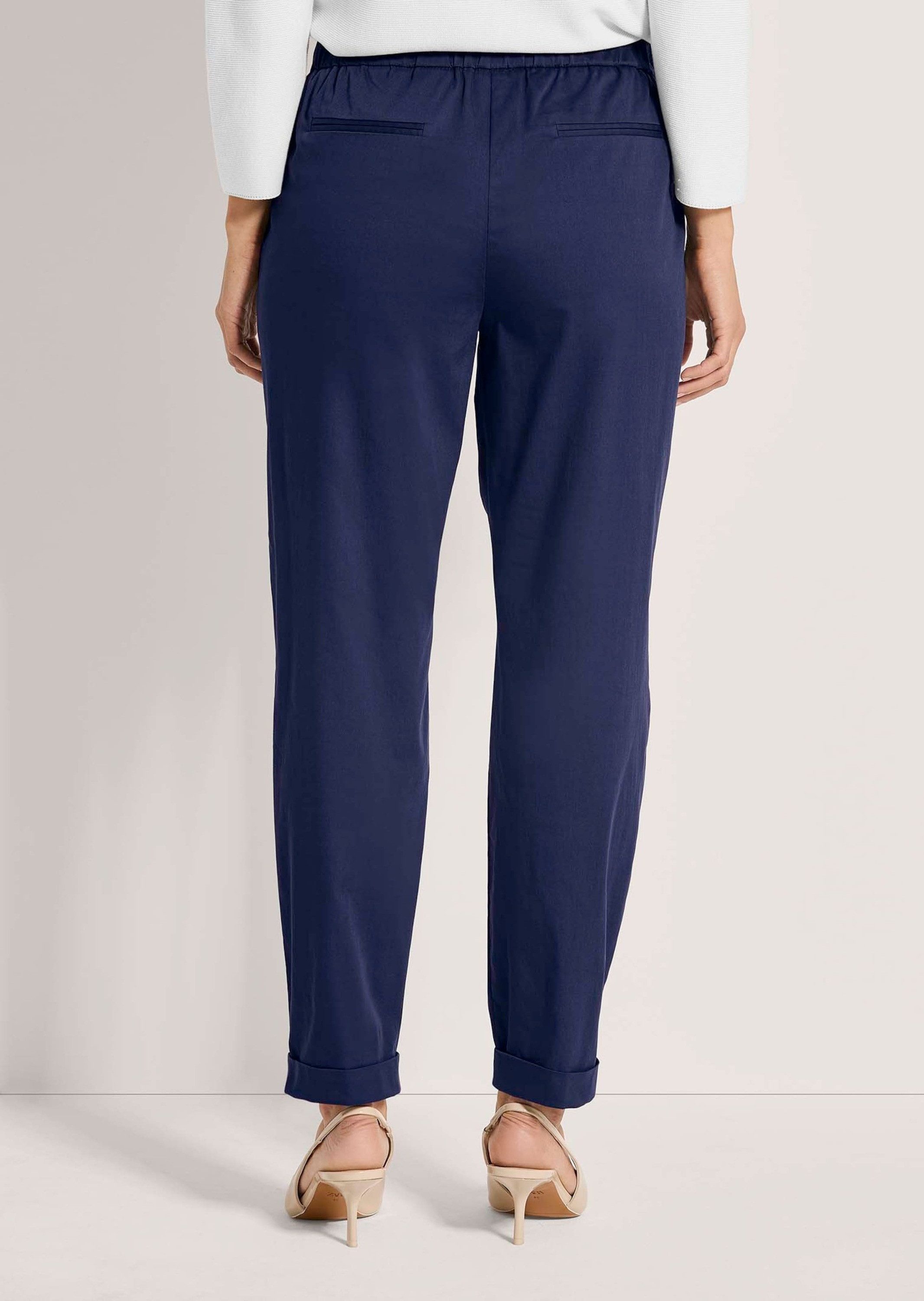 MADELEINE 7/8-Hose Kurzgröße: Bequeme Hose zum Schlüpfen Unifarbenes Design, ohne Verschluss, moderner Look