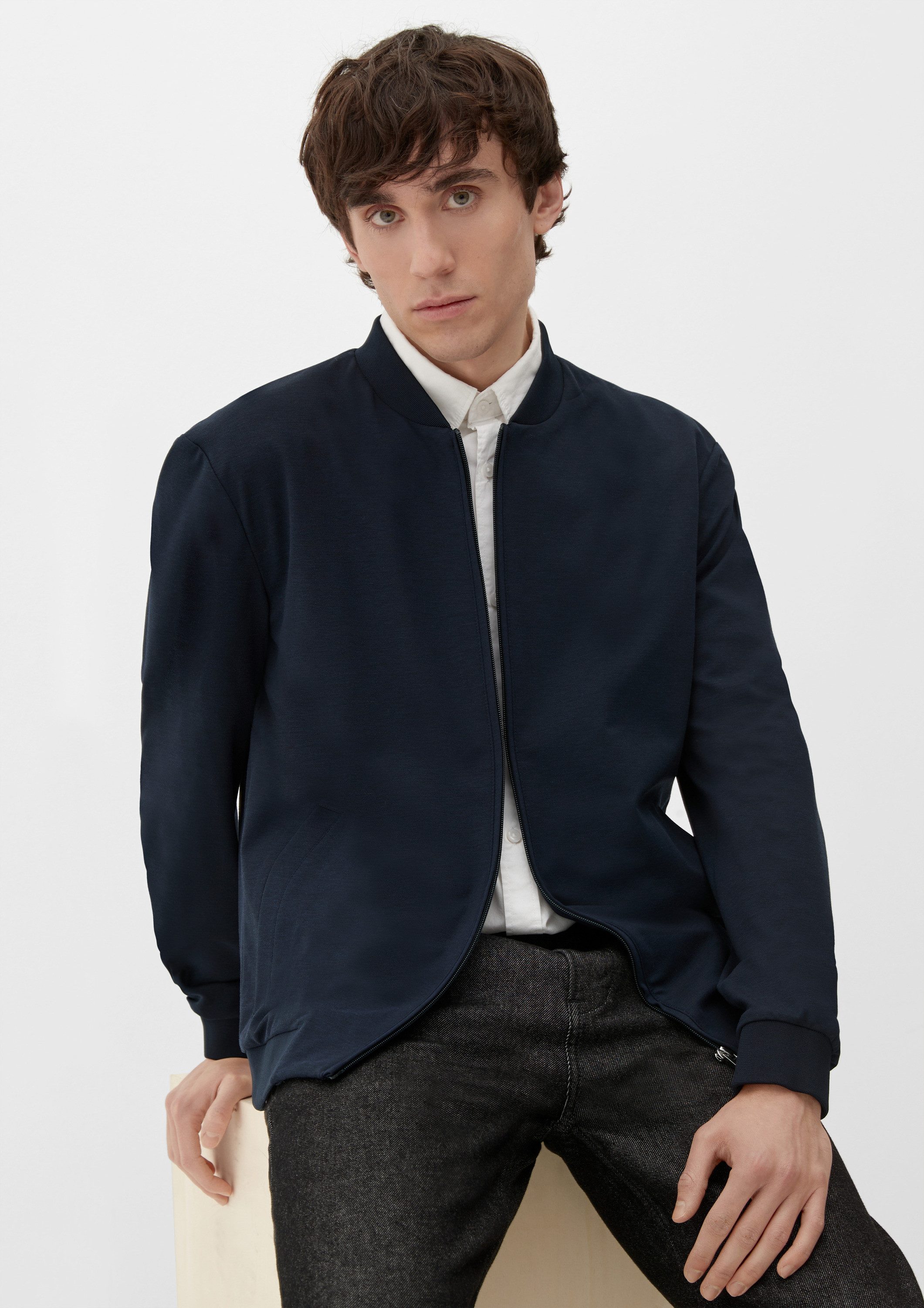 s.Oliver Funktionsjacke Indoor-Jacke S.OPILOT s.O JOGG: Bomberjacke aus Stretch-Jersey