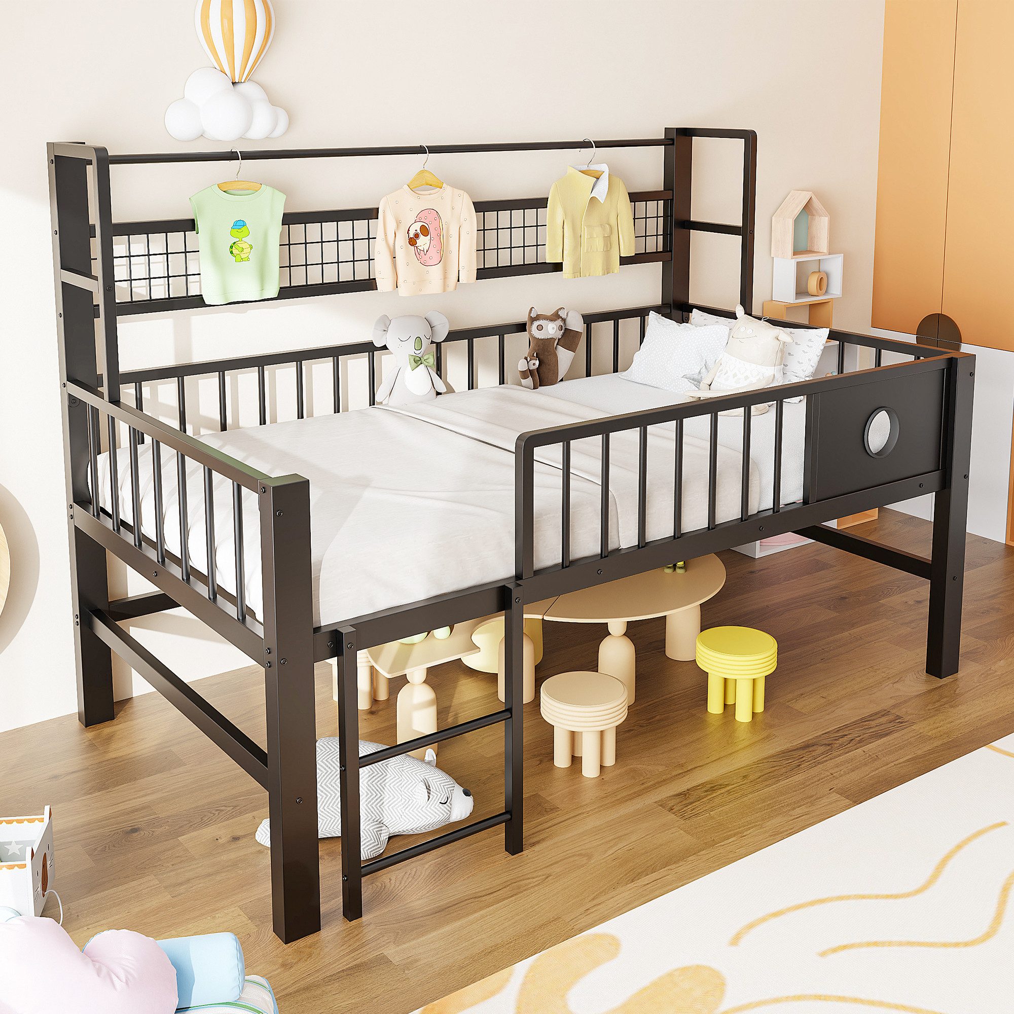 Flieks Kinderbett, Niedriges Hochbett Metallbett 90×200cm mit Netzregal Kleiderstange