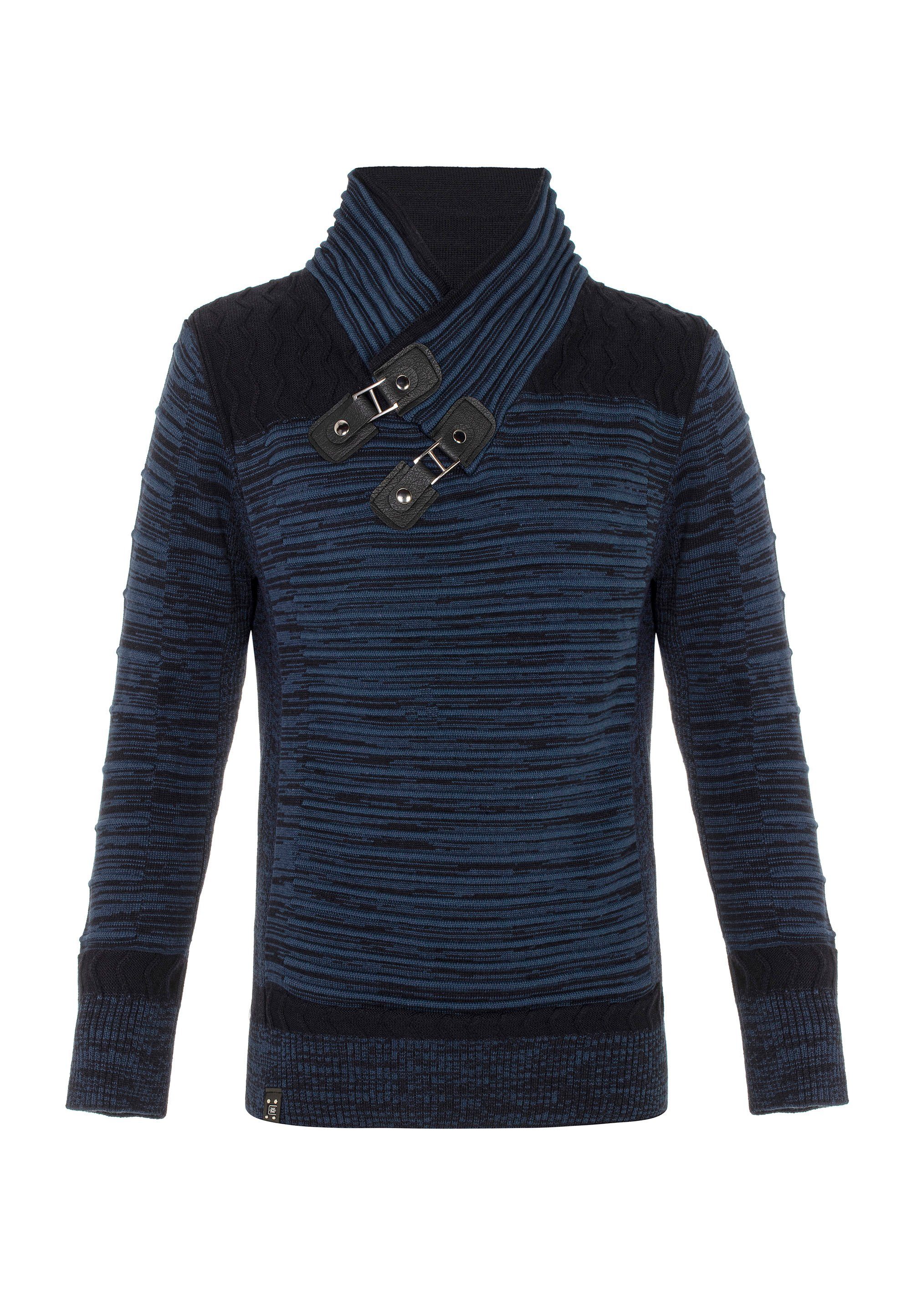 Cipo & Baxx Strickpullover modischem mit dunkelblau-blau Umschlagkragen