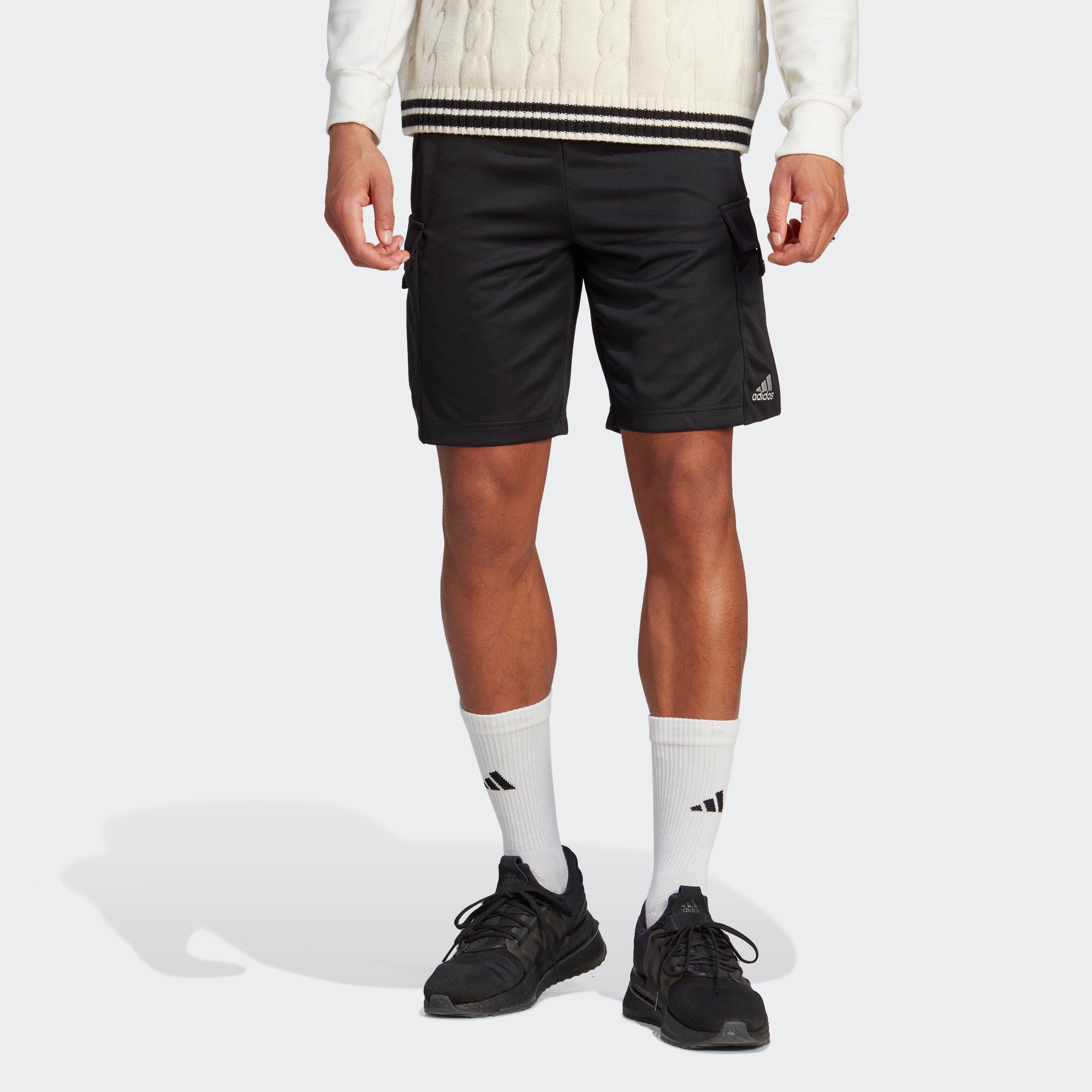 adidas TIRO CARGOSHORTS Shorts Black (1-tlg) Sportswear White /