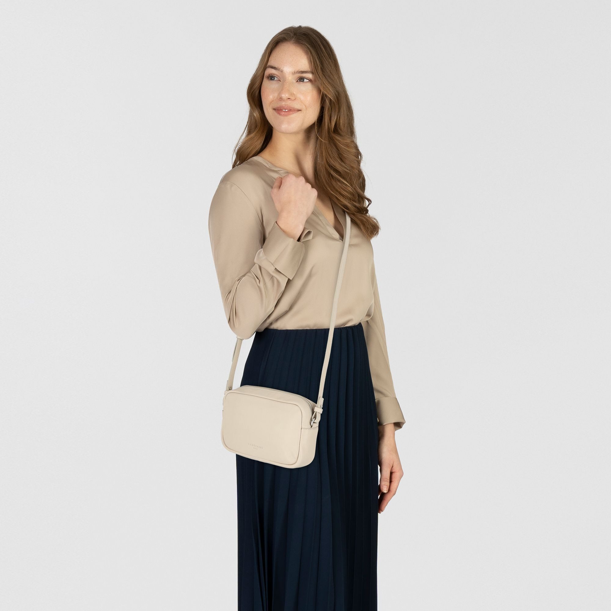 Liebeskind Berlin Umhängetasche Crossbody Bag, aus günstig online kaufen